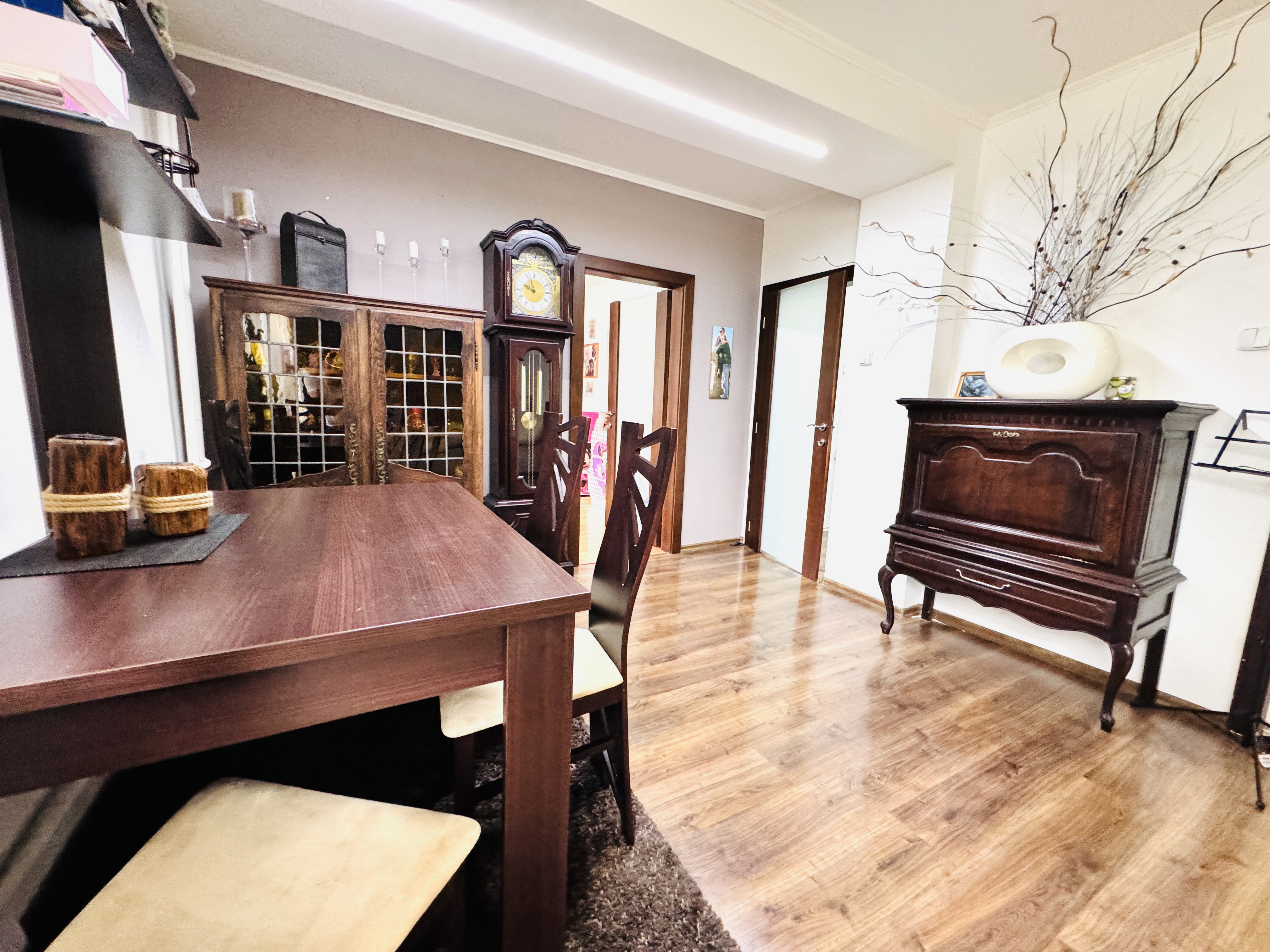 Na predaj 3-izbový byt v centre okresného mesta SENICA.