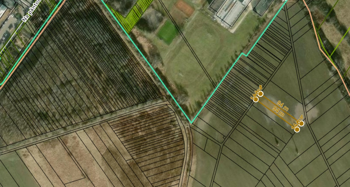 Investičný pozemok  - Rača