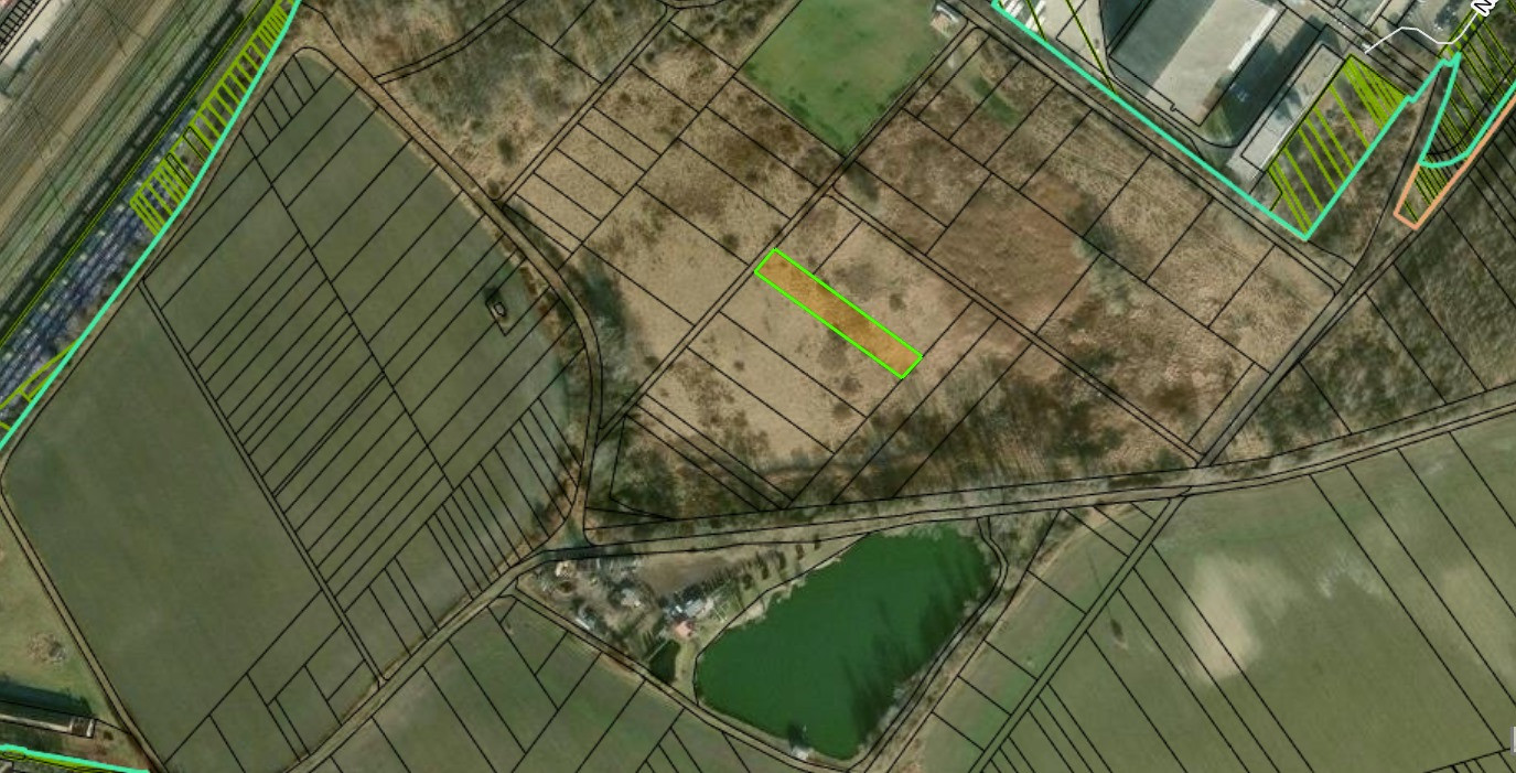 Investičný pozemok  - Rača