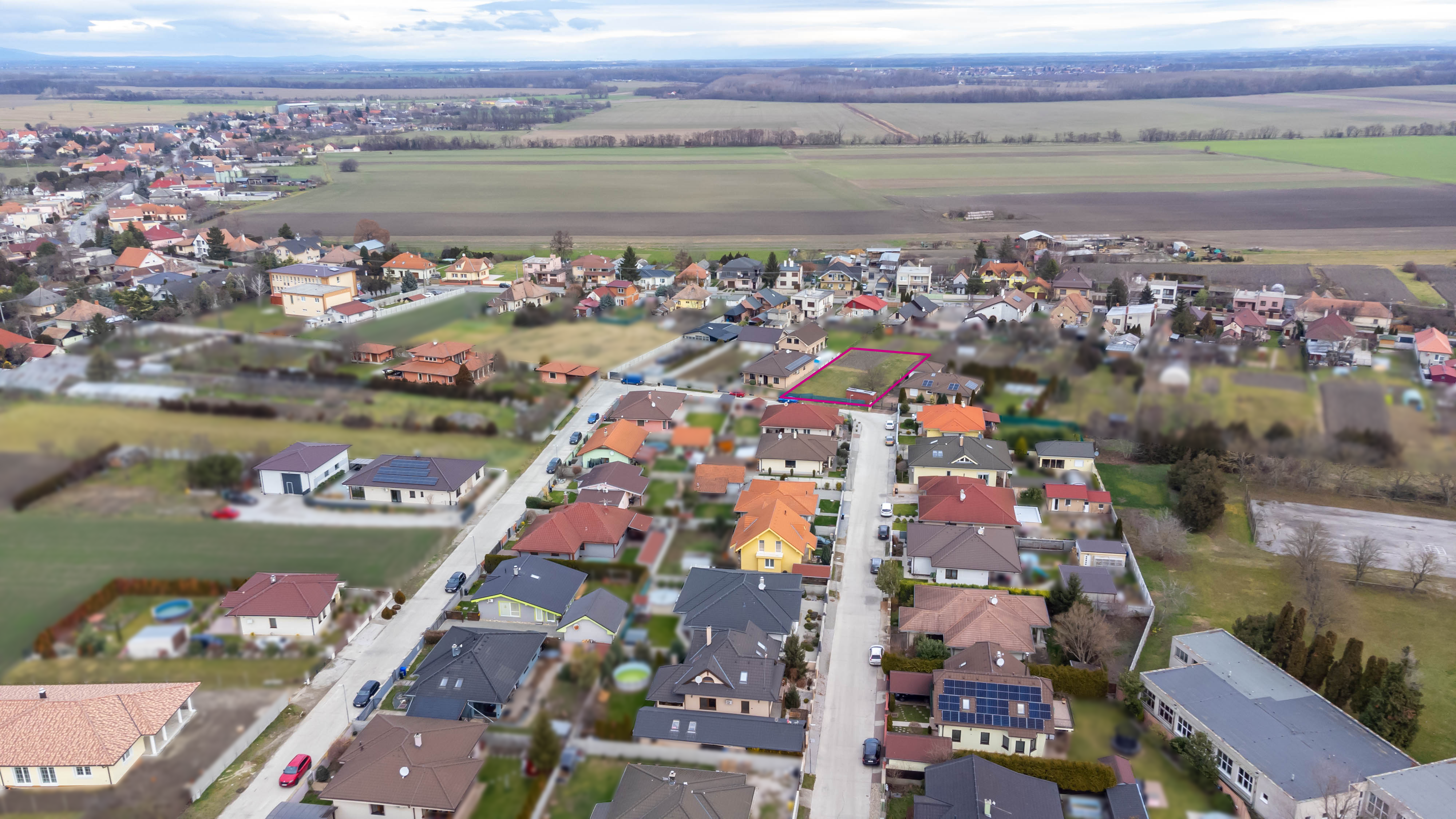 Stavebný pozemok 900 m² v Novom Živote časť Eliášovce