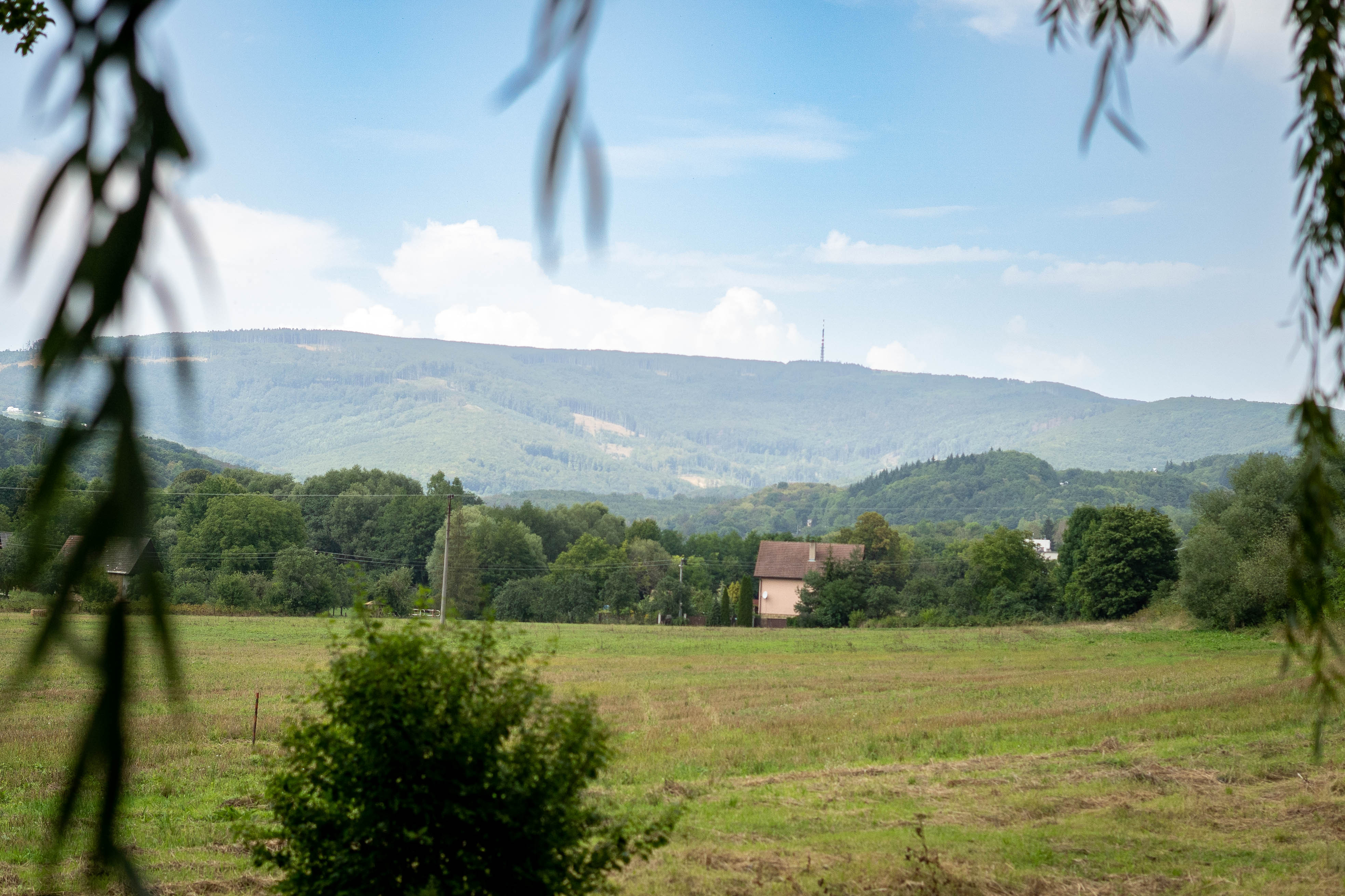 PREDAJ rovinatý pozemok na výstavbu Lubina, časť Hrnčiarové