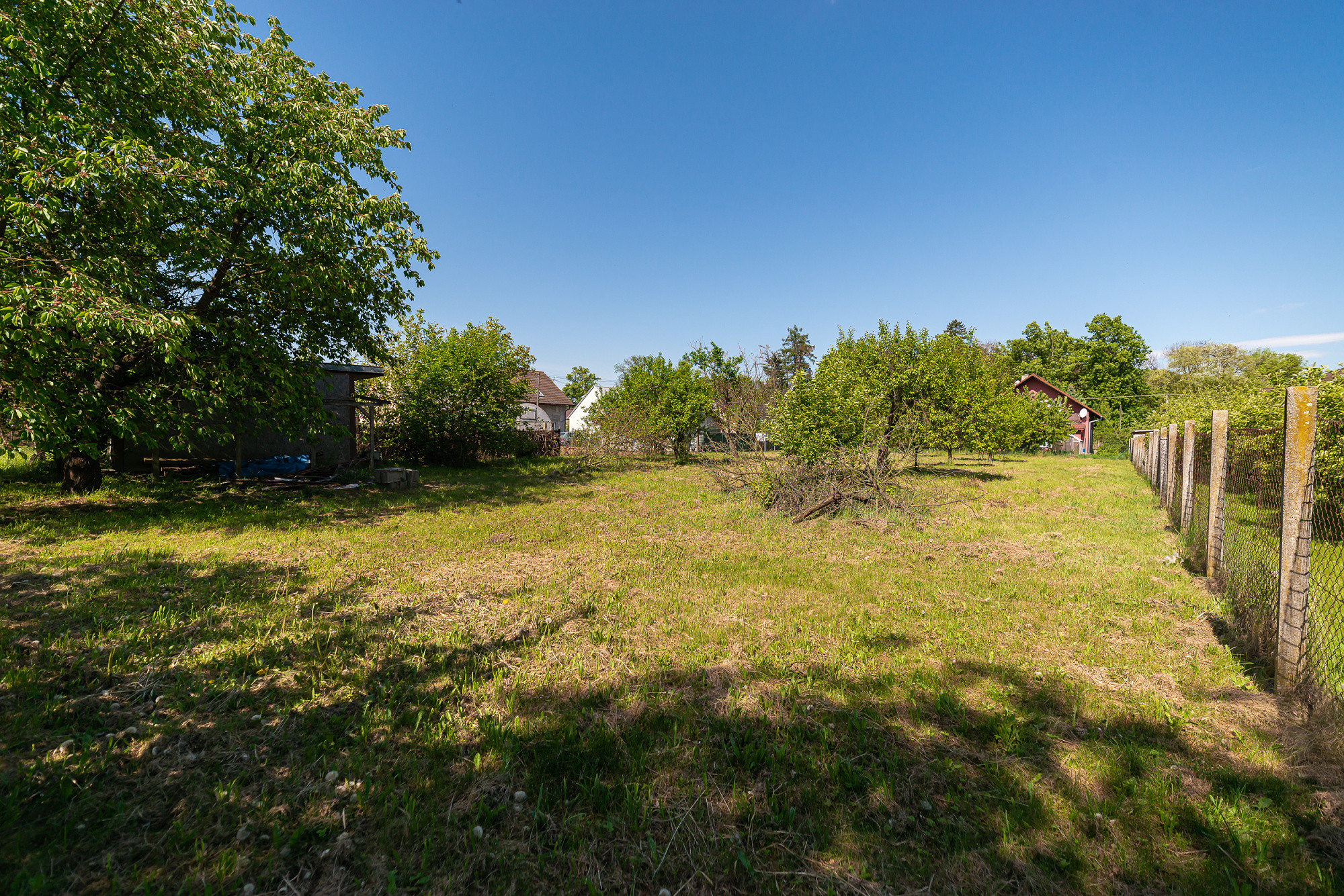 PREDAJ - pozemok vhodný na výstavbu - Klobušice, Ilava