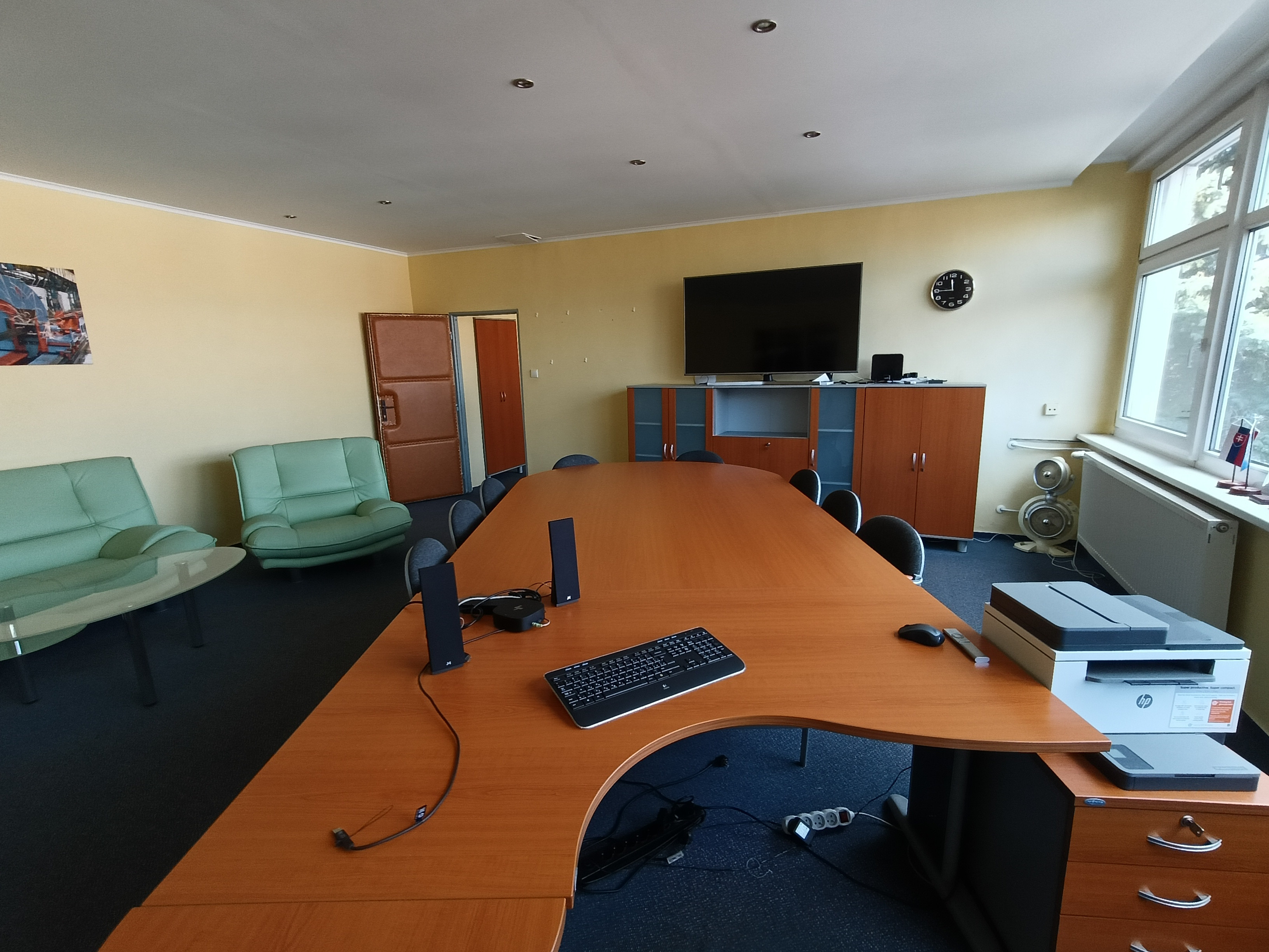 Prenájom kancelárskych priestorov v stráženom objekte