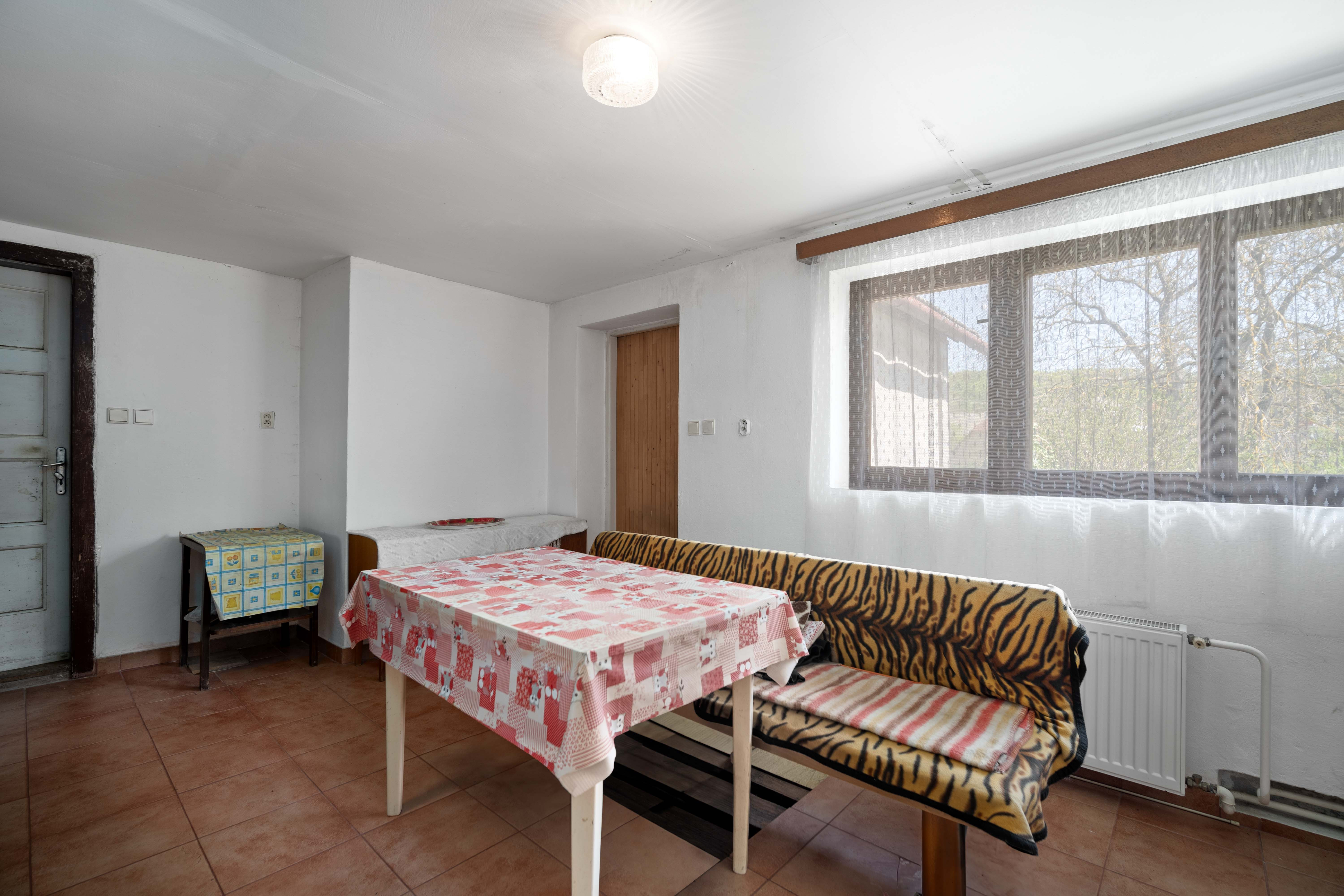 NA PREDAJ rodinný dom v tichej lokalite Hrašné-Hodulov vrch