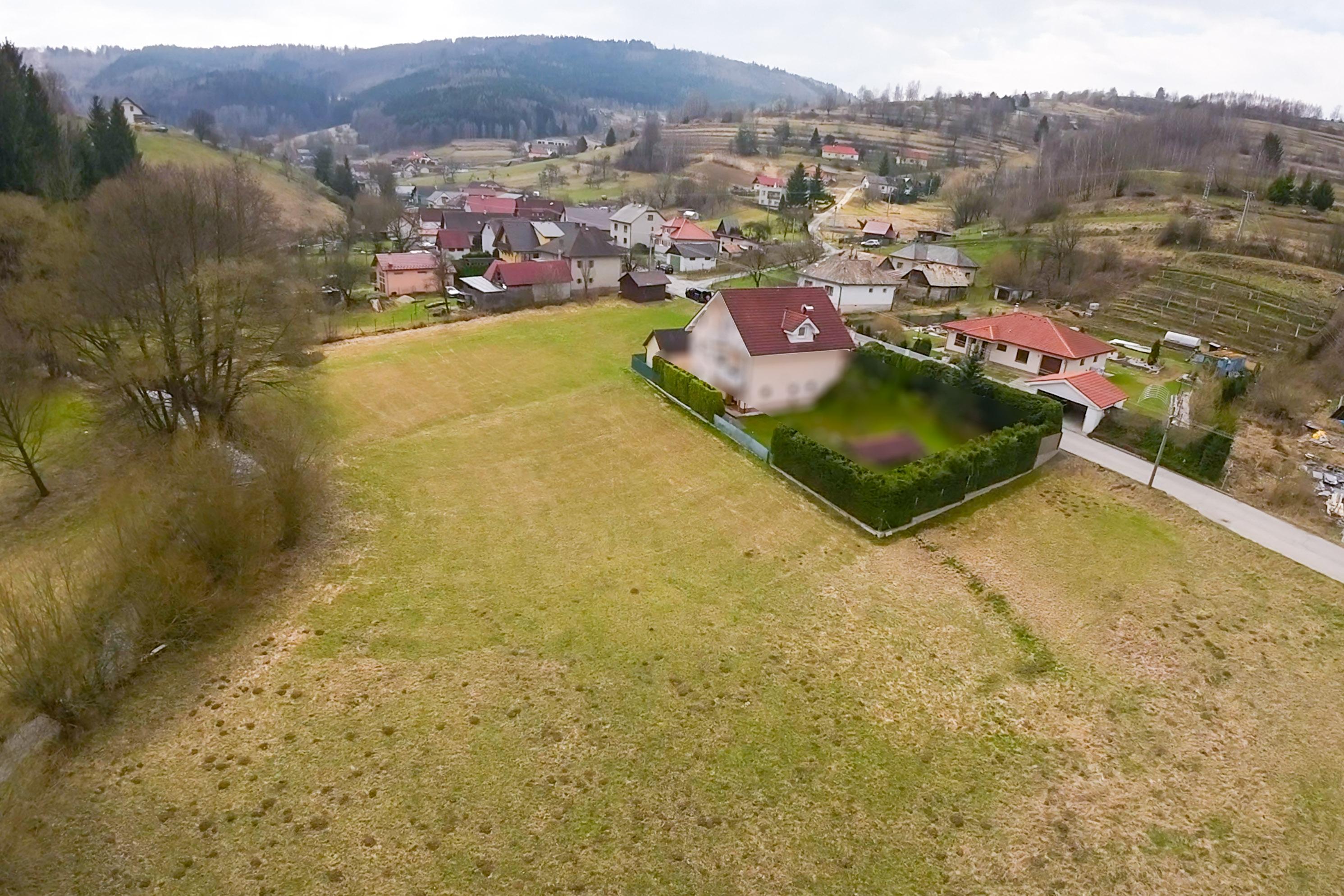 PREDAJ slnečných stavebných pozemkov, IS, Hriňová