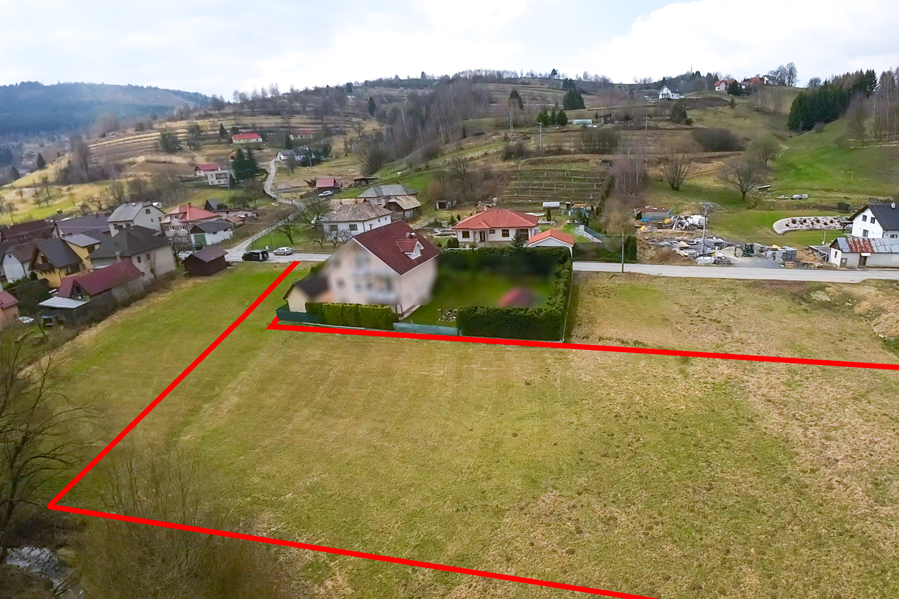 PREDAJ slnečných stavebných pozemkov, IS, Hriňová