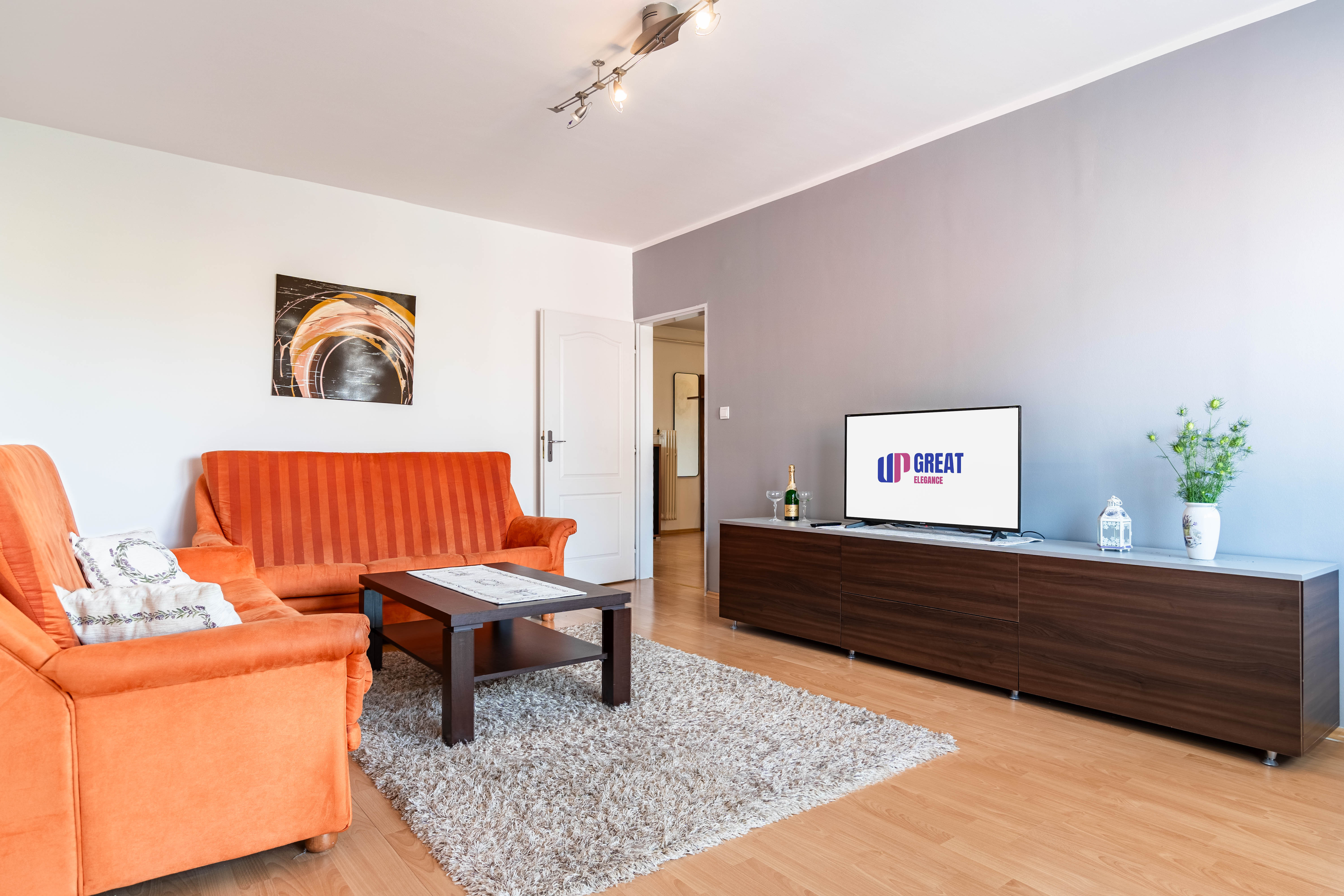 NA PREDAJ VEĽKOMETRÁŽNY 2 IZBOVÝ BYT V ŠAMORÍNE - NOVINKA