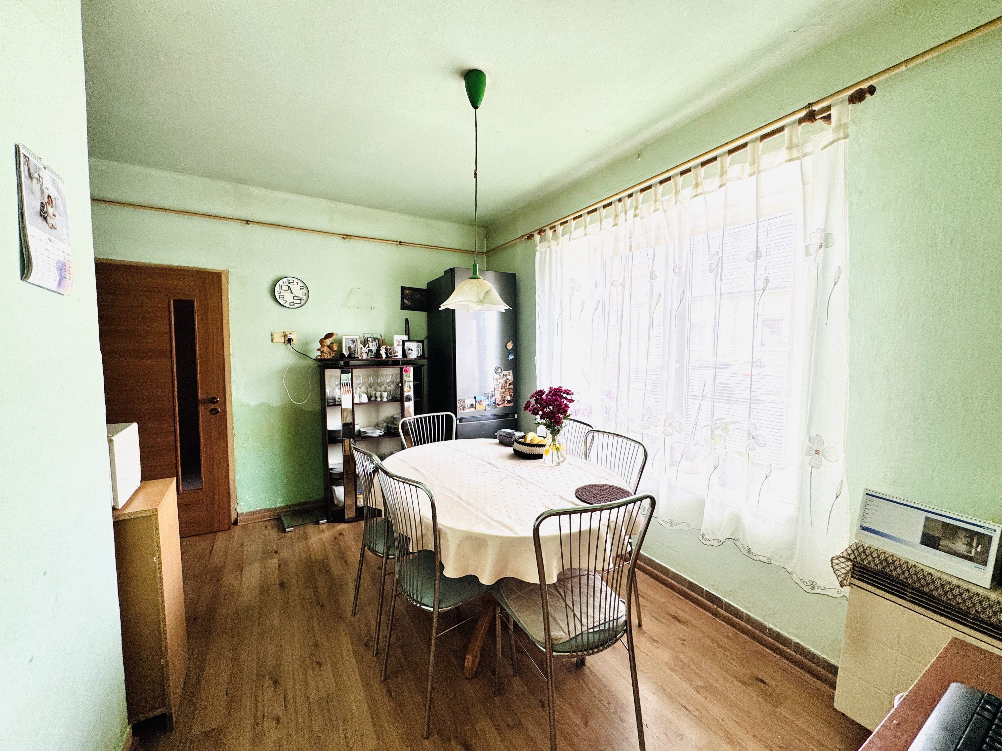 Na predaj 3-izbový rodinný dom s garážou a hospodárskymi budovami – Holíč, ul. Štúrova.