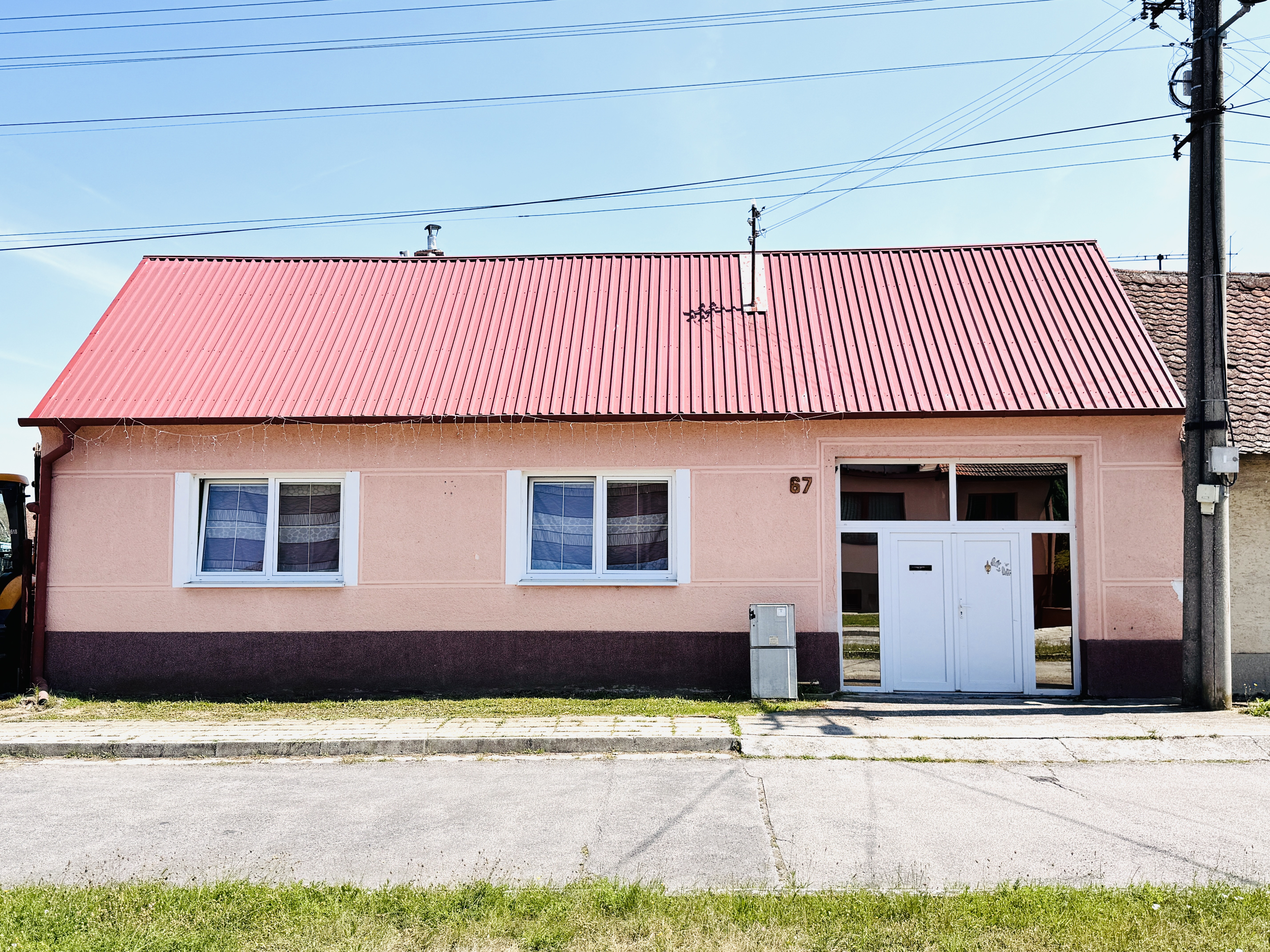Na predaj rodinný dom so stodolou a veľkým pozemkom