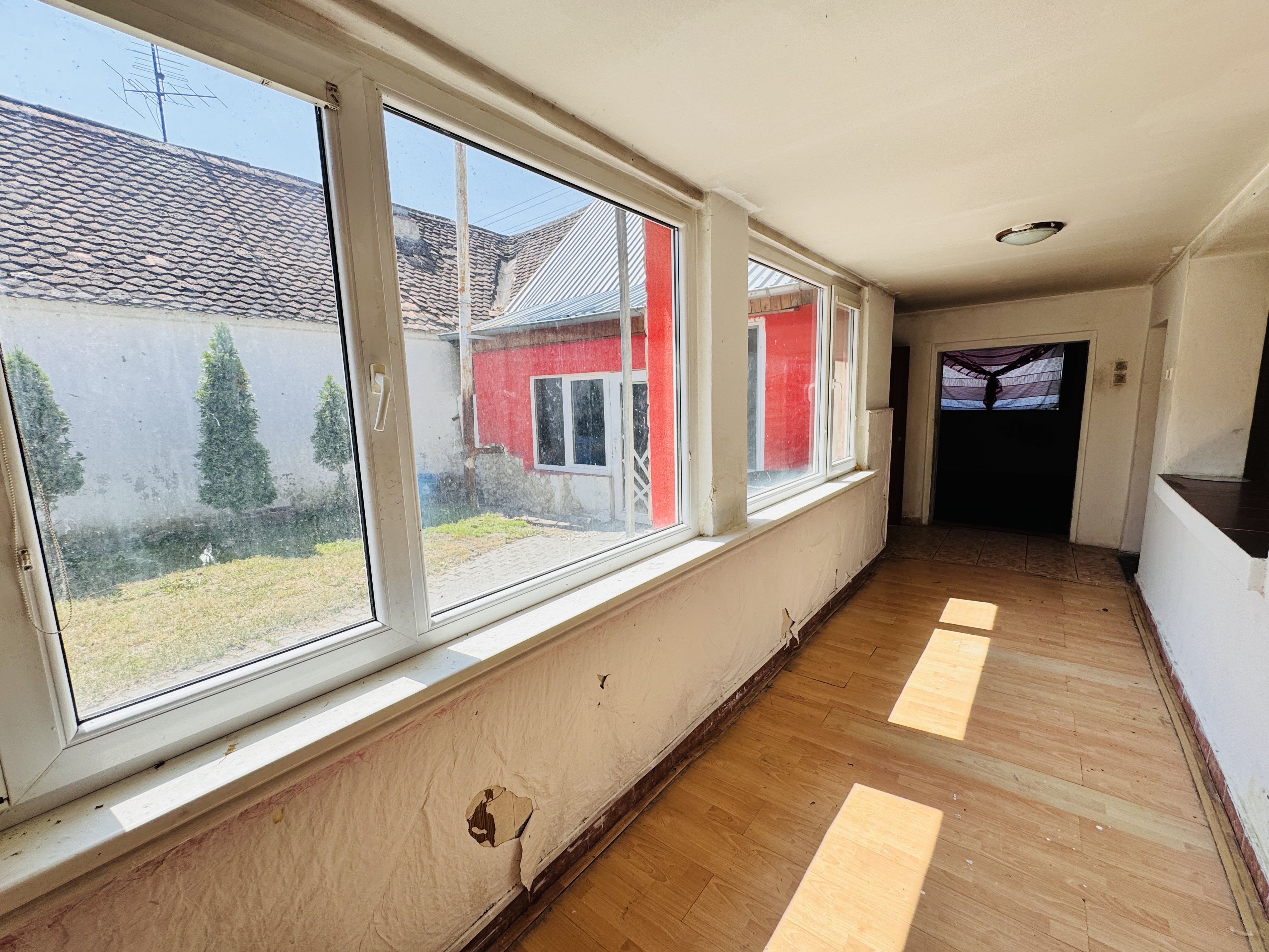 Na predaj rodinný dom so stodolou a veľkým pozemkom