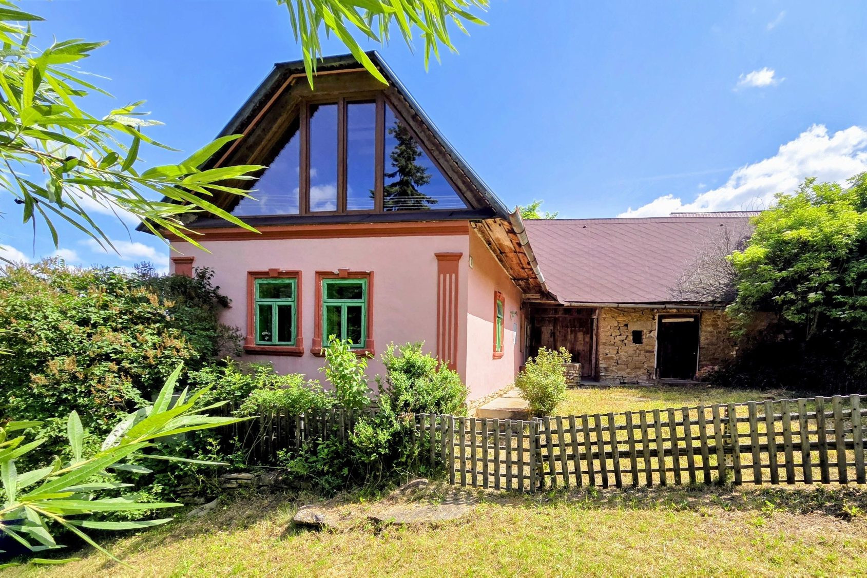 CHALUPA v obci Brutovce (okres Levoča)+ VIDEO obhliadka