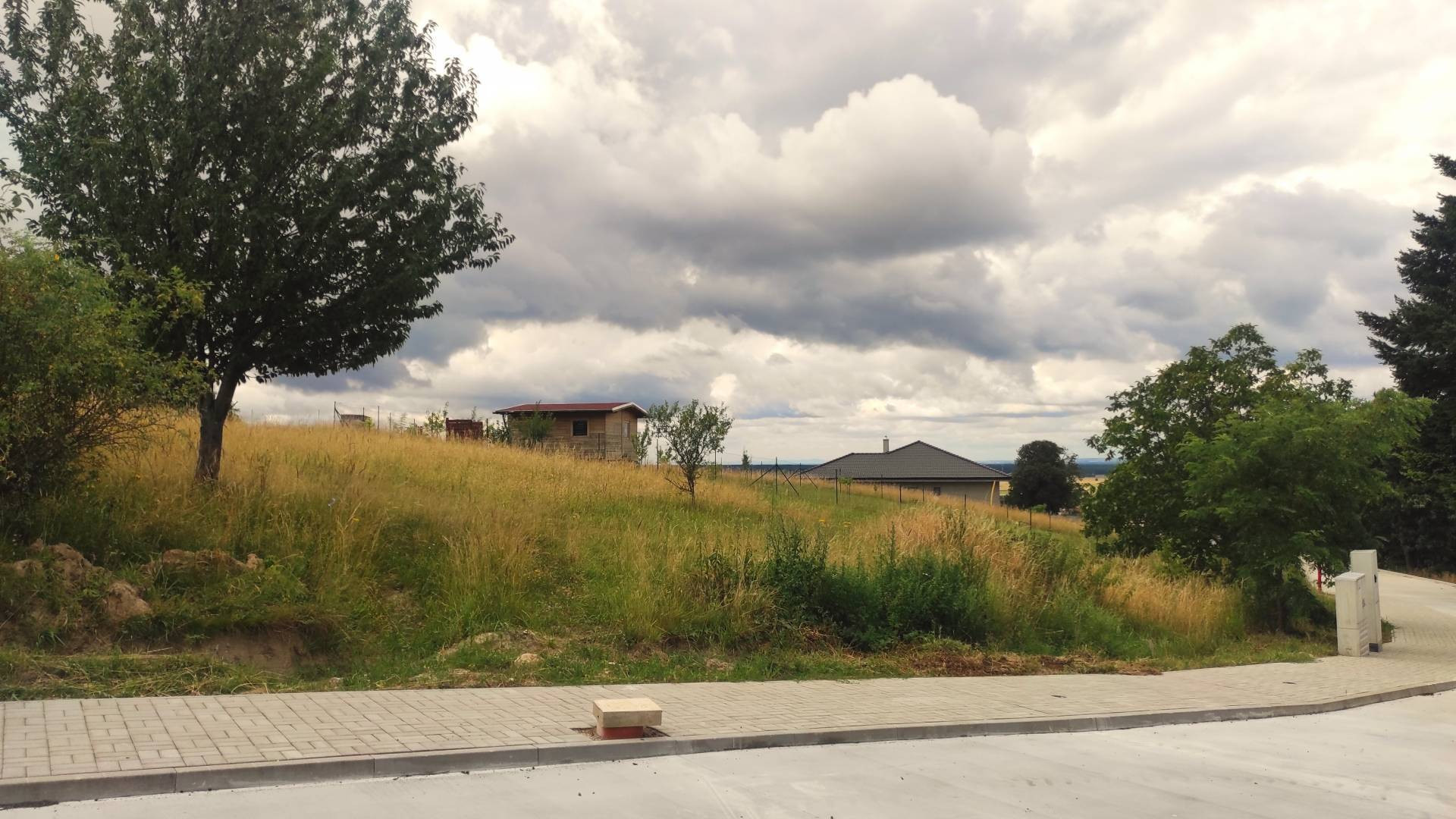 Na predaj pozemok Kuchyňa