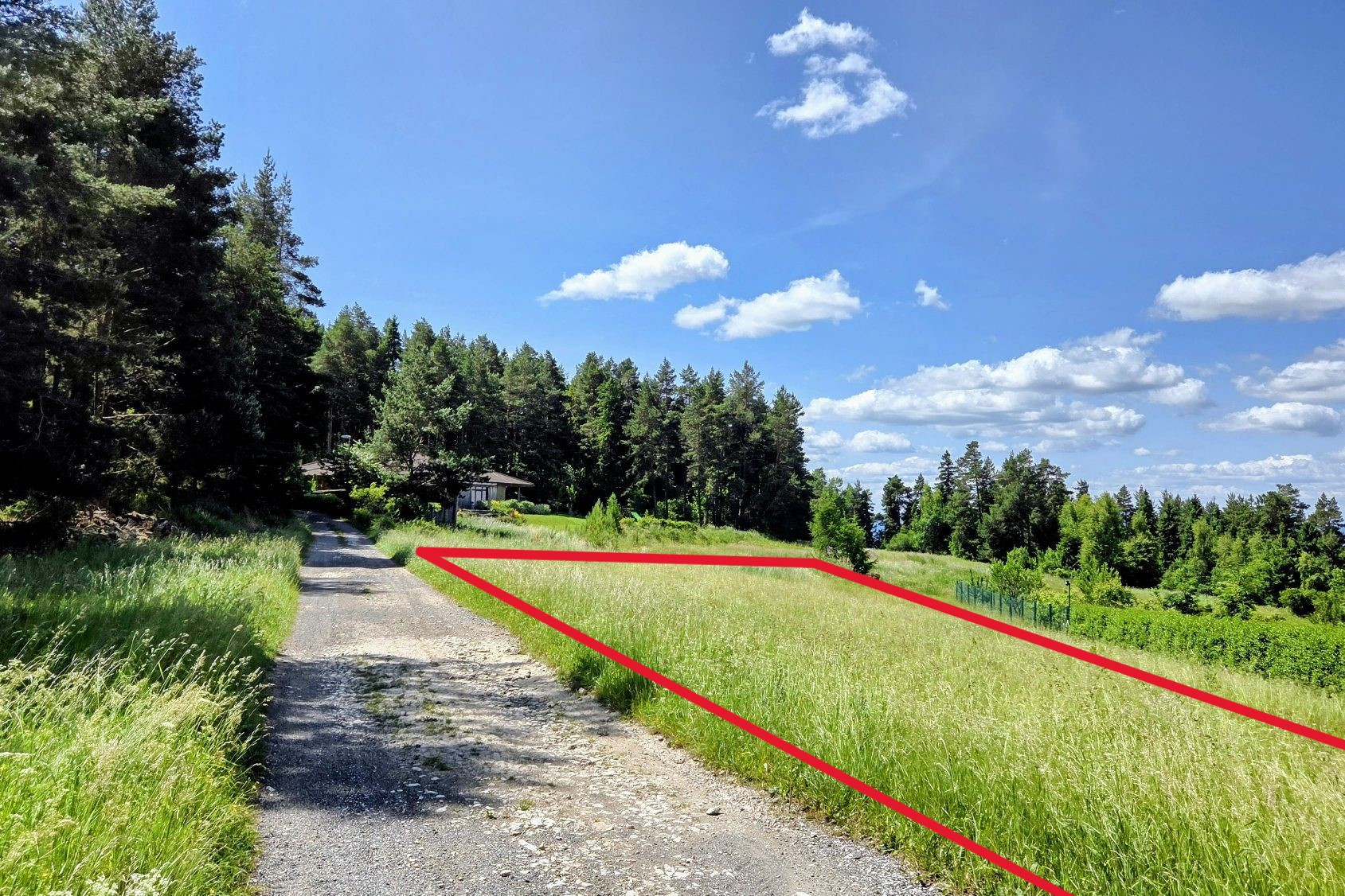 Pozemok NA PREDAJ v obci Uloža (okres Levoča) 1000m2