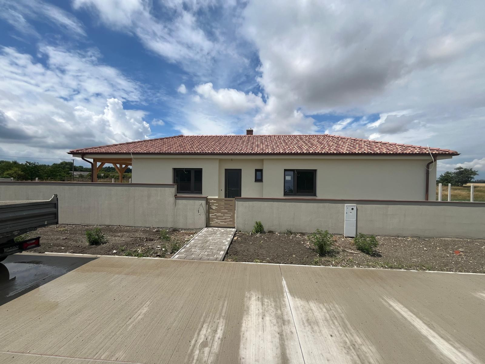 Na predaj Rodinný holodom v obci Kyselica - novostavba