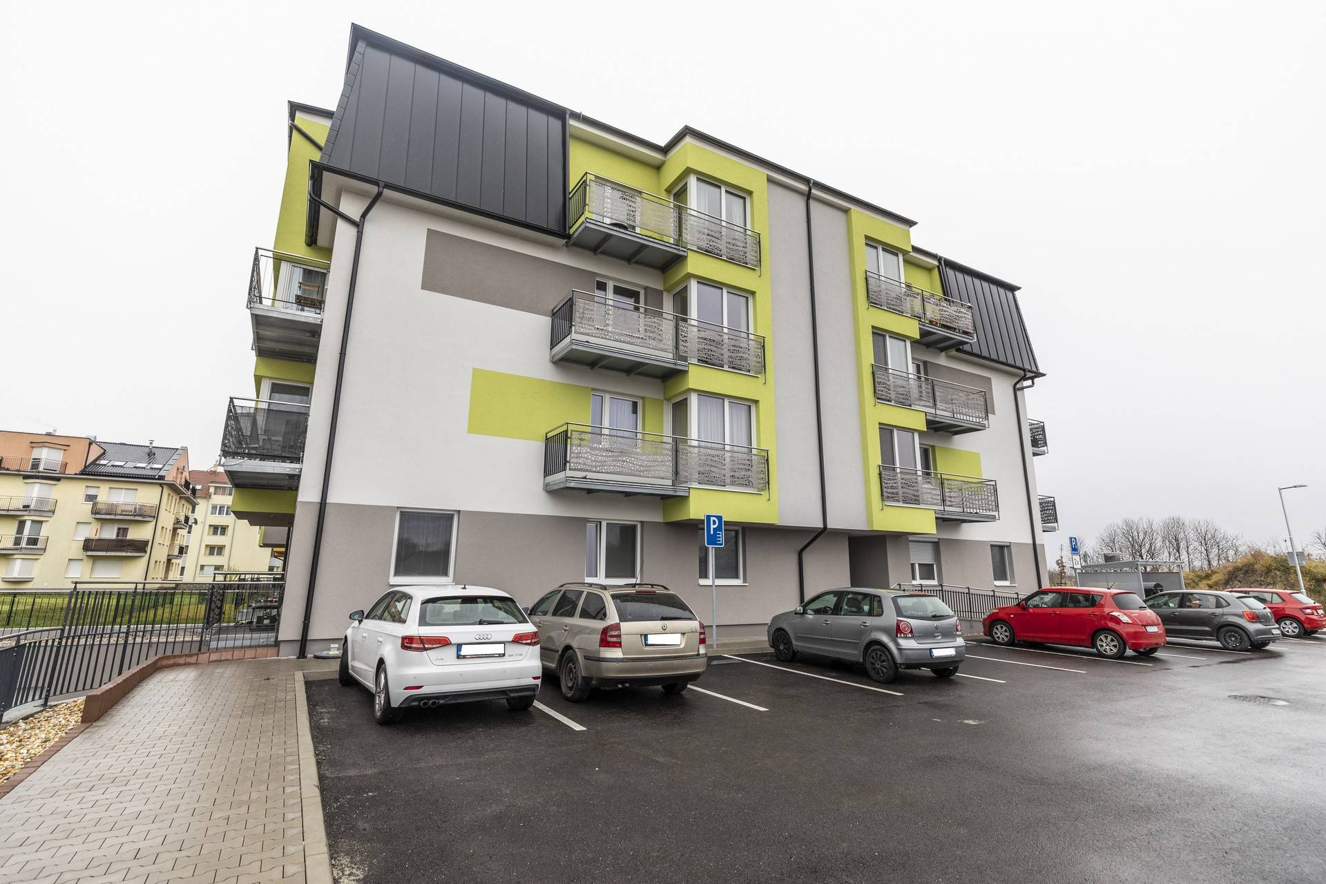 PRENÁJOM - Šamorín - 1 izbový kompletne zariadený byt - Novostavba - Zlacnené