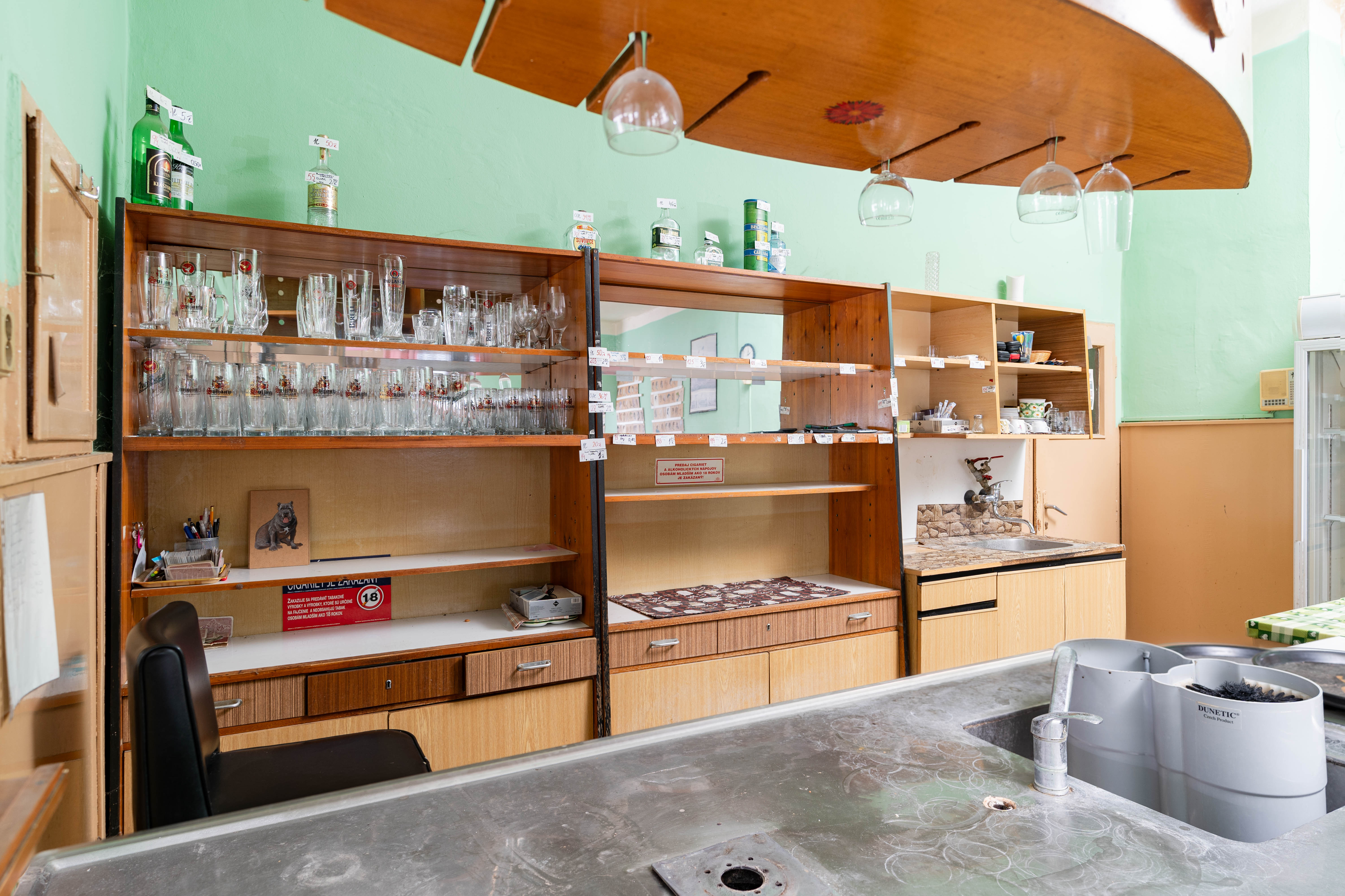 Na predaj zabehnutá krčma s tradíciou vo Vojke nad Dunajom