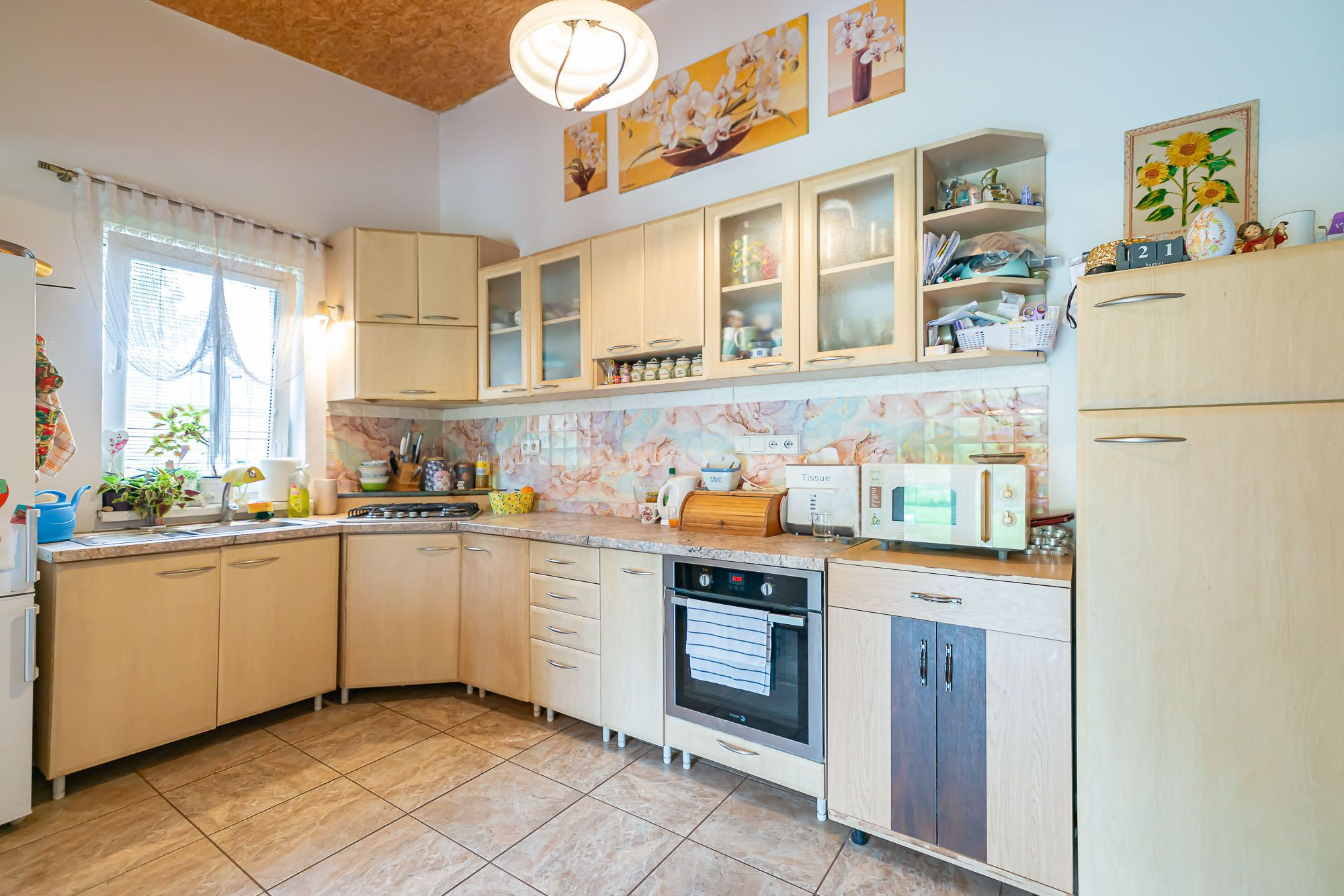 🏡 PREDAJ rodinného domu s veľkým pozemkom – Hrušové