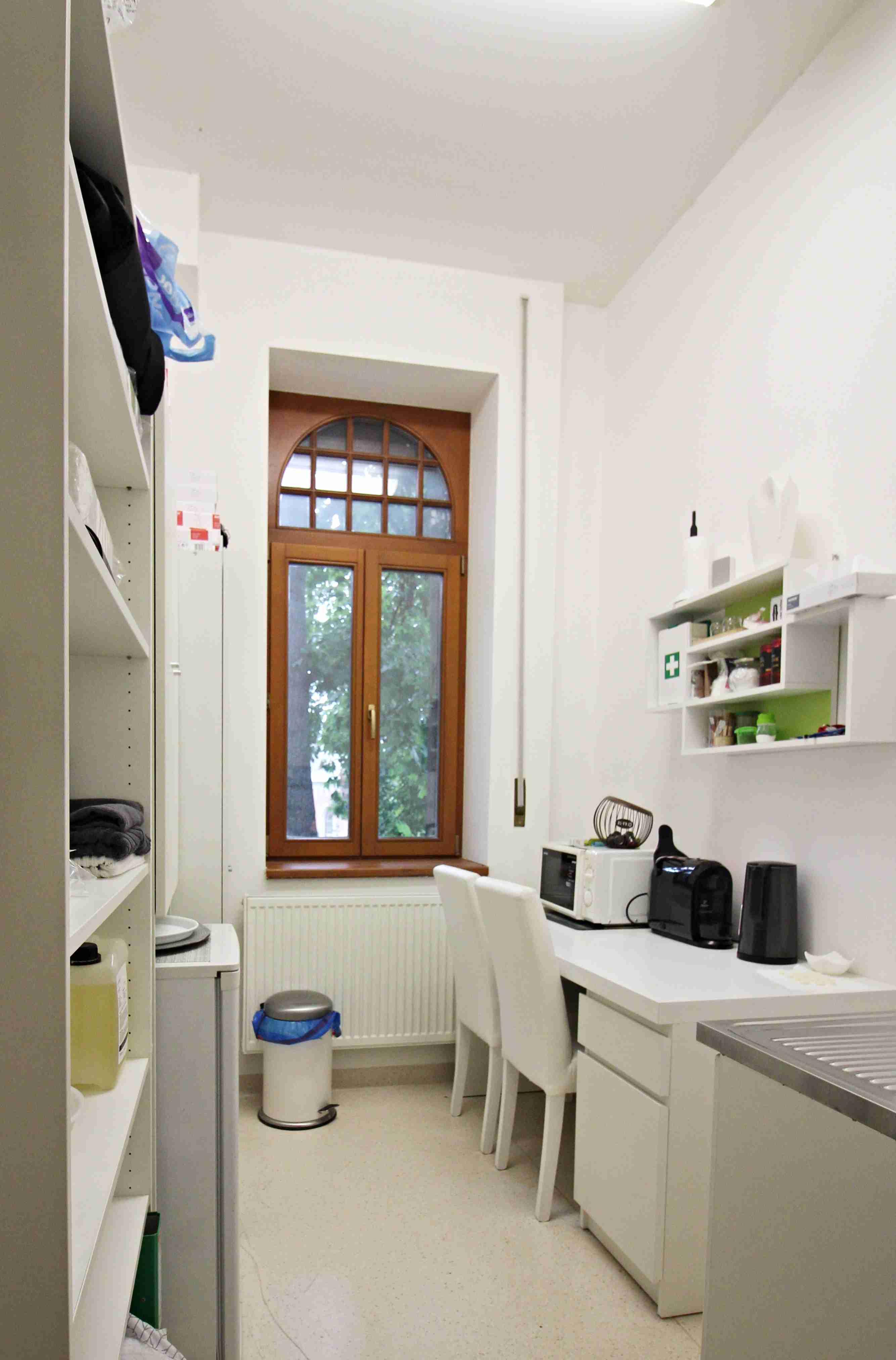 PRENÁJOM ambulancia/služby 44,39 m2, Piešťany, Winterova ul.