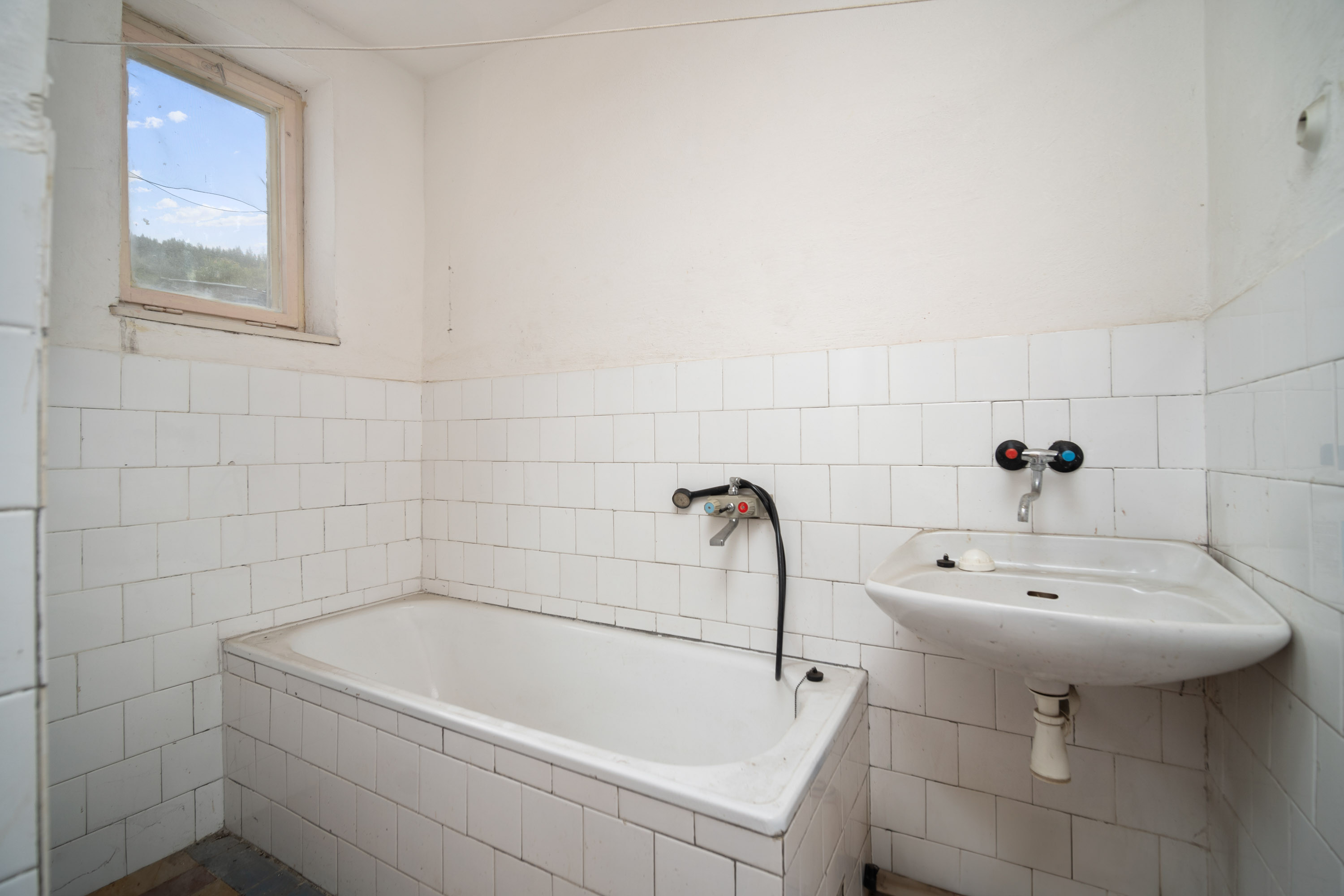 NA PREDAJ rodinný dom s krásnymi výhľadmi, Radôstka