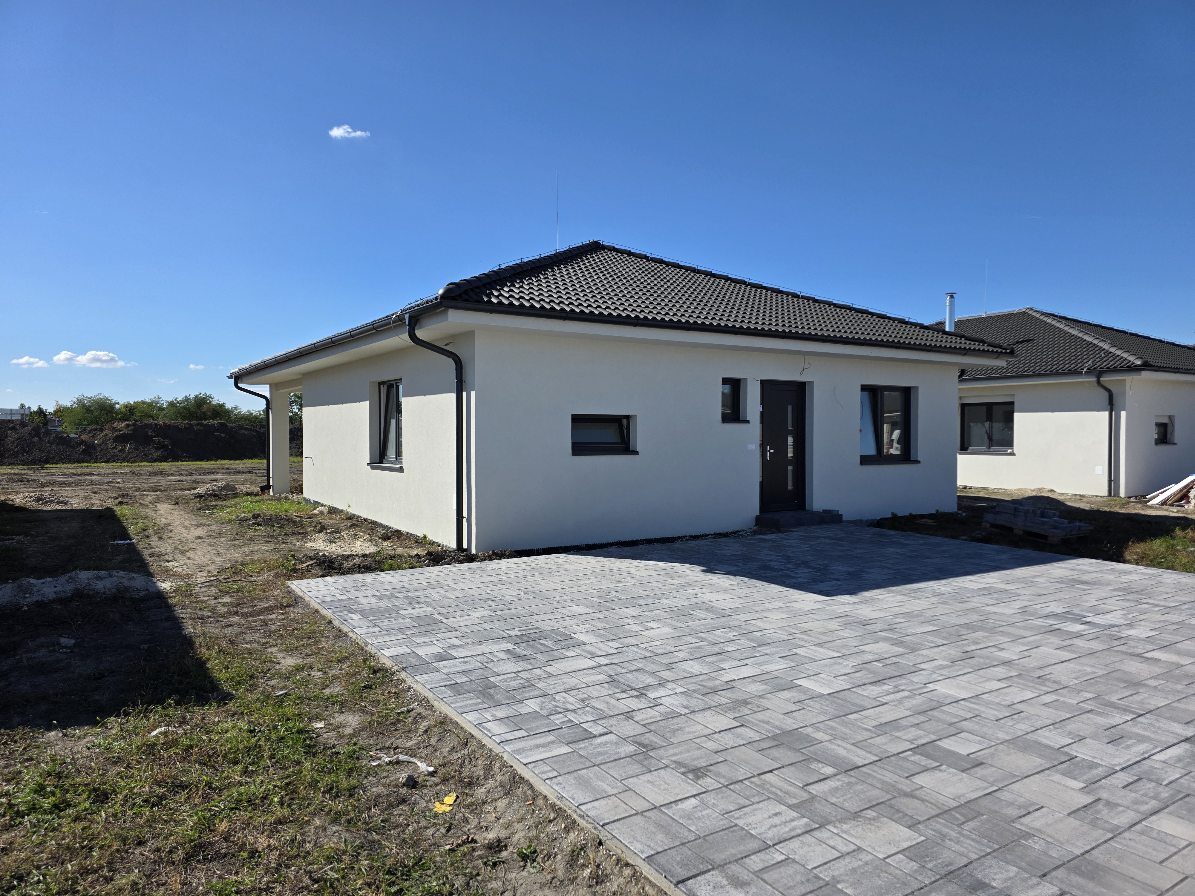 projekthviezda.sk Posledné RD na Javorovej vo Hviezdoslavove