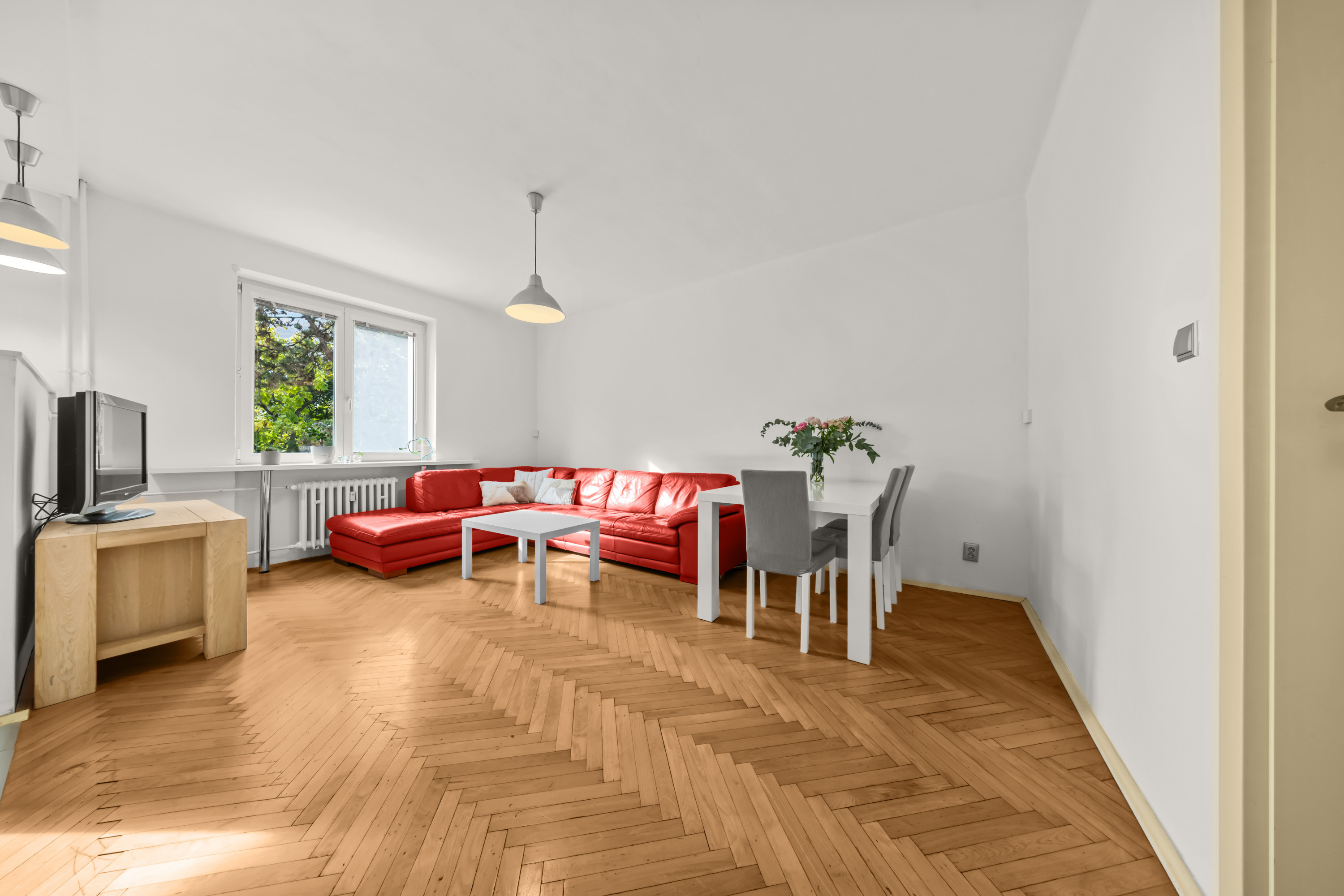 Na predaj 5-izbový byt s výmerou 114 m² v tichej a zelenej časti Ružinova – Ostredky na ulici Planét