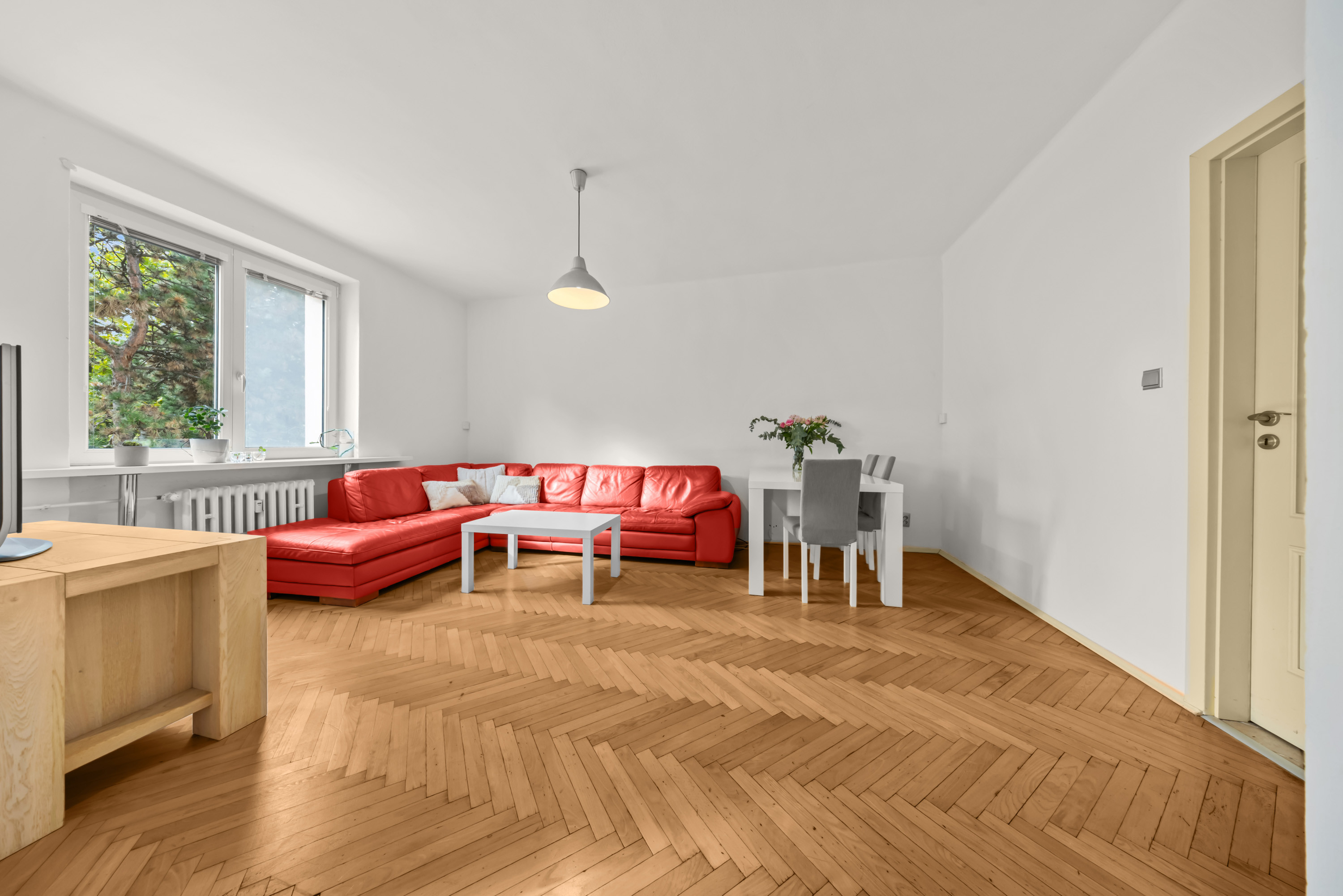 Na predaj 5-izbový byt s výmerou 114 m² v tichej a zelenej časti Ružinova – Ostredky na ulici Planét