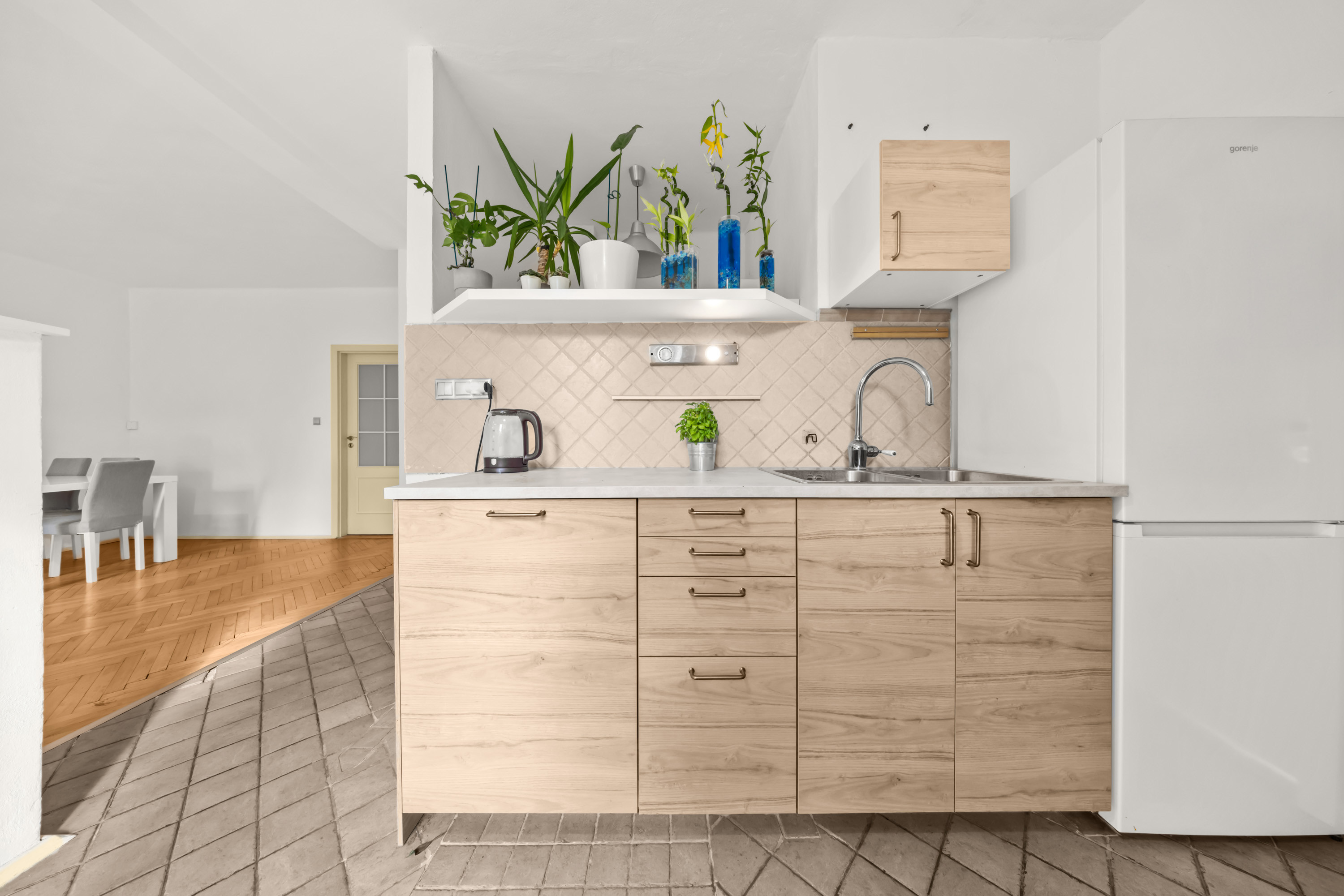 Na predaj 5-izbový byt s výmerou 114 m² v tichej a zelenej časti Ružinova – Ostredky na ulici Planét