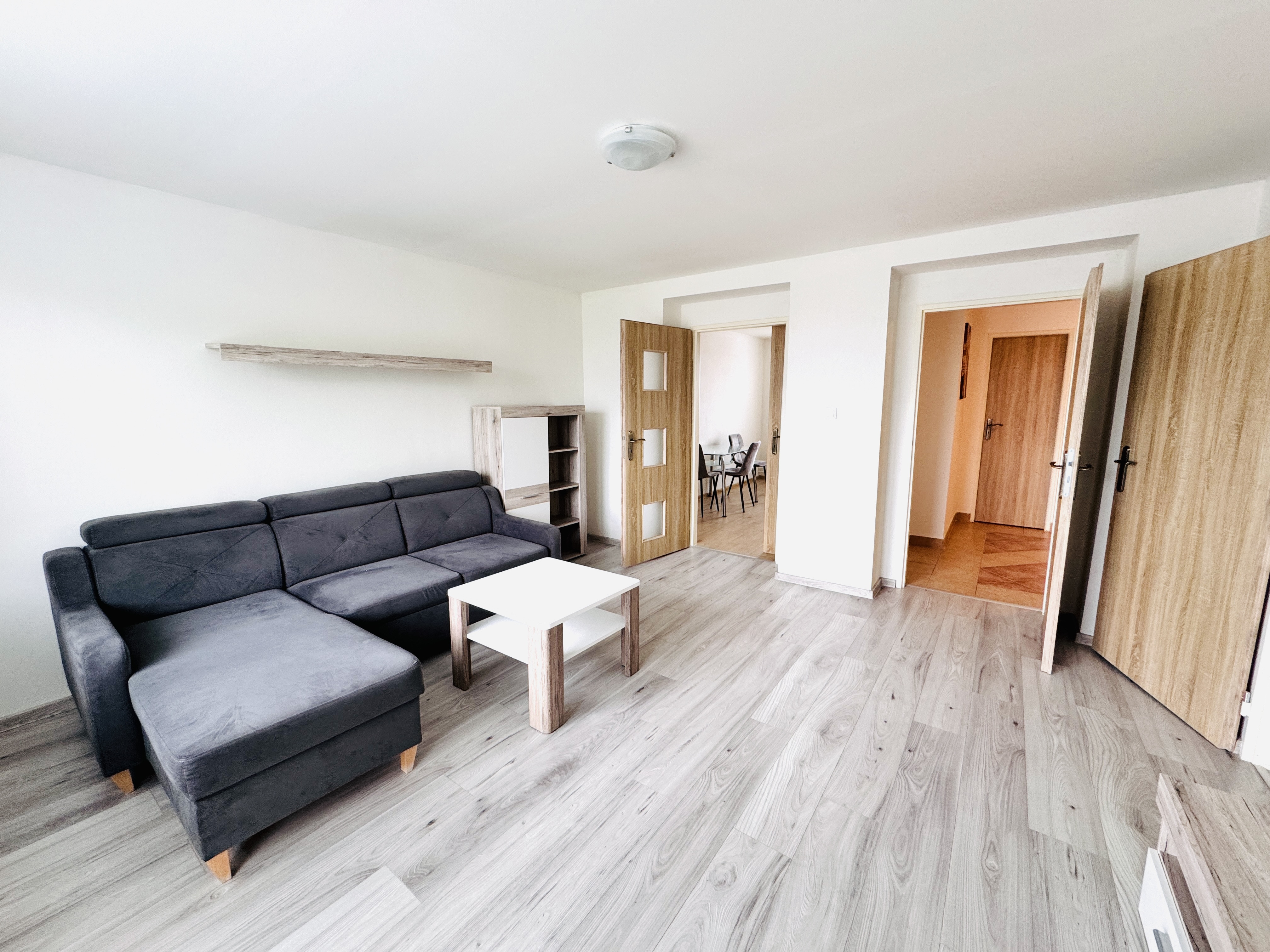 Na prenájom 2-izbový zariadený byt v Holíči – ul. Sasinkova.