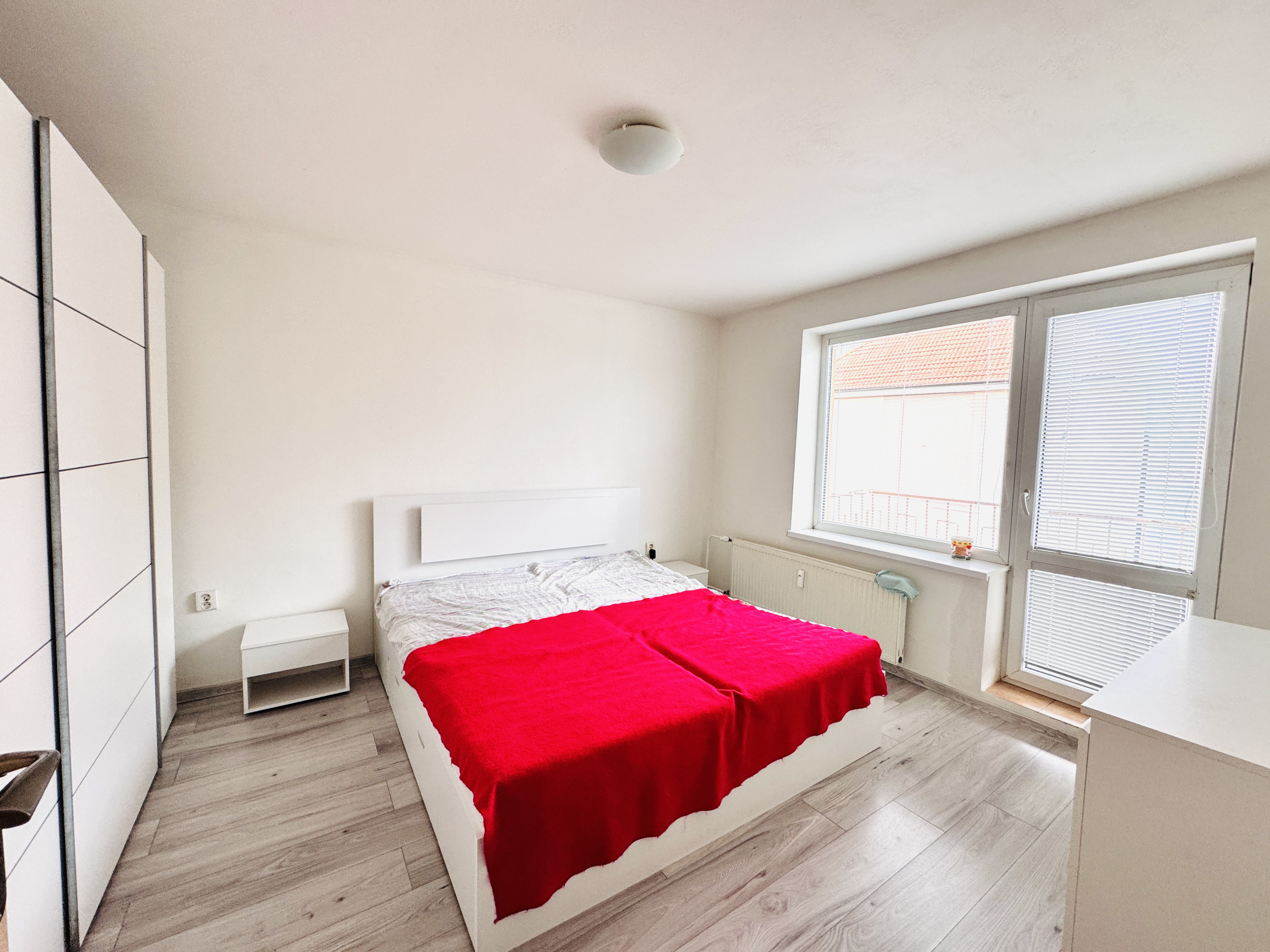 Na prenájom 2-izbový zariadený byt v Holíči – ul. Sasinkova.