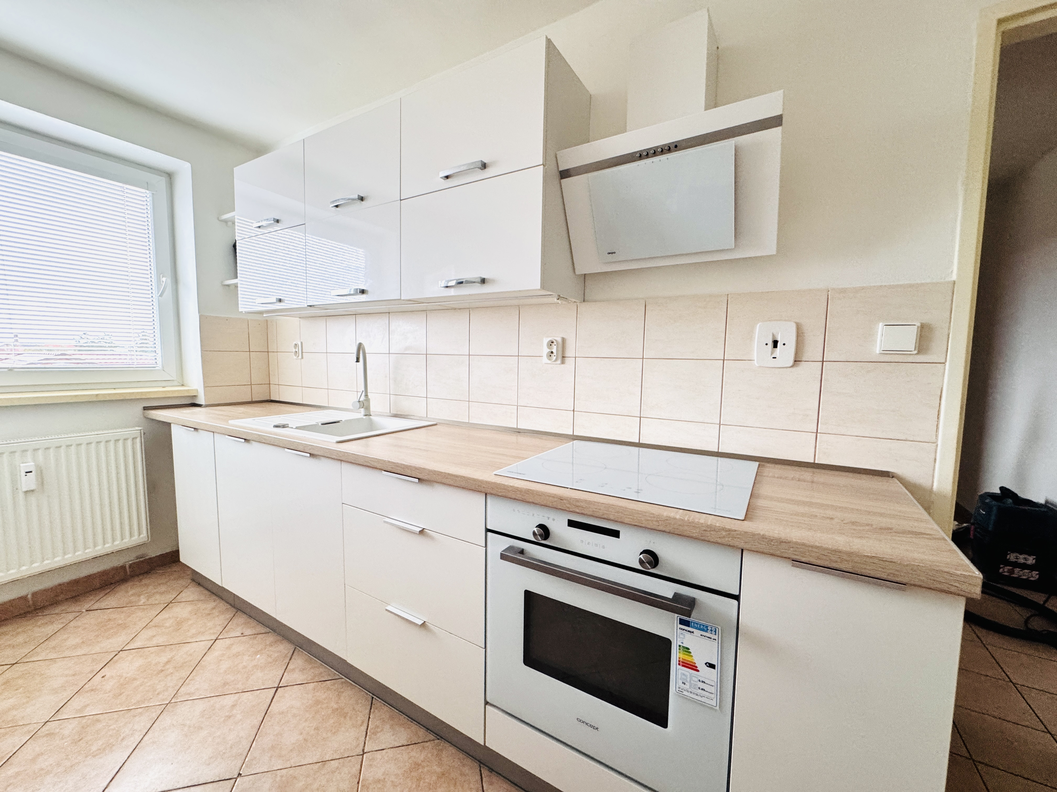 Na prenájom 2-izbový zariadený byt v Holíči – ul. Sasinkova.