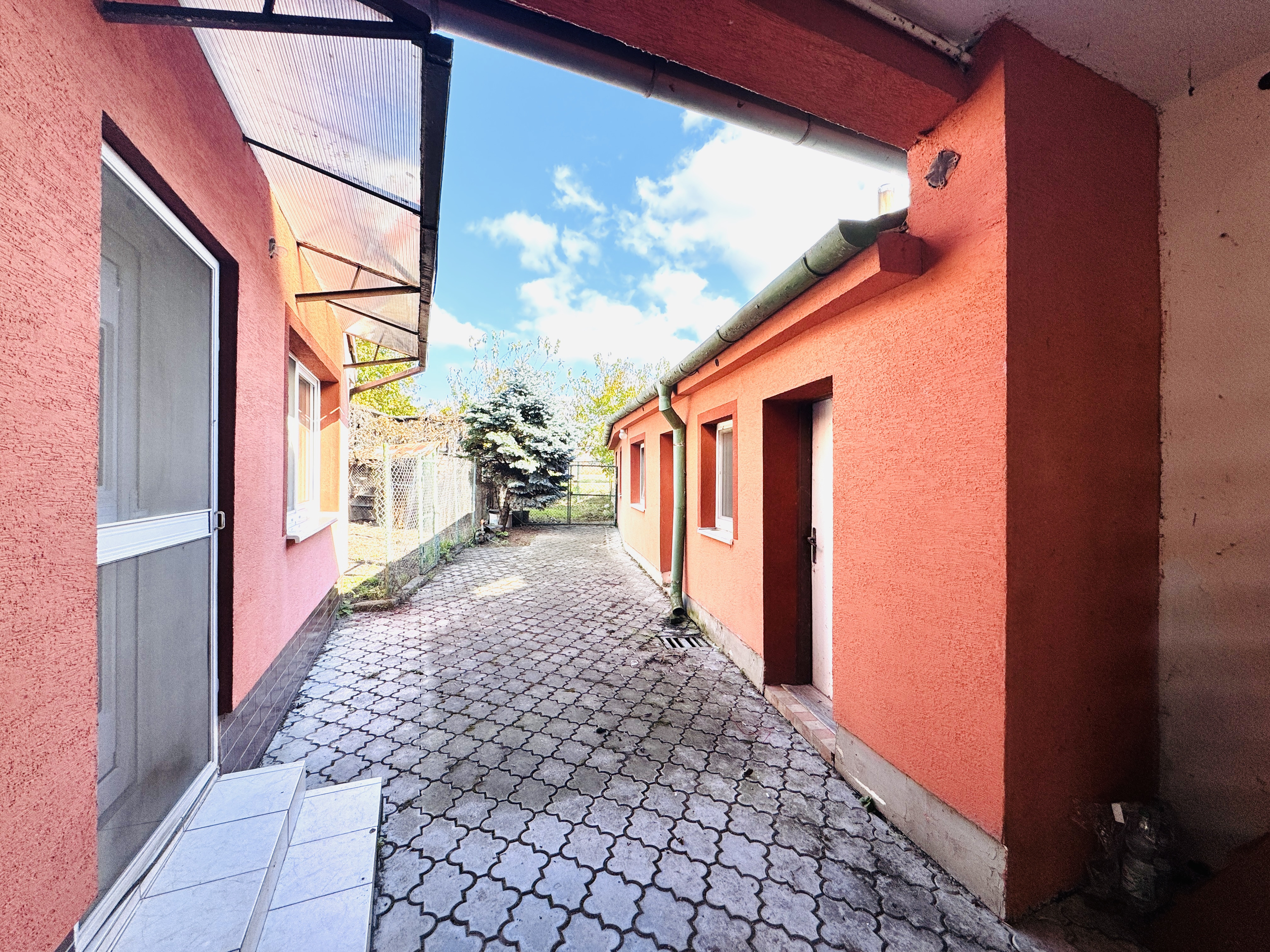 Na predaj 3-izbový rodinný dom v Gbeloch – ulica Naftárska.