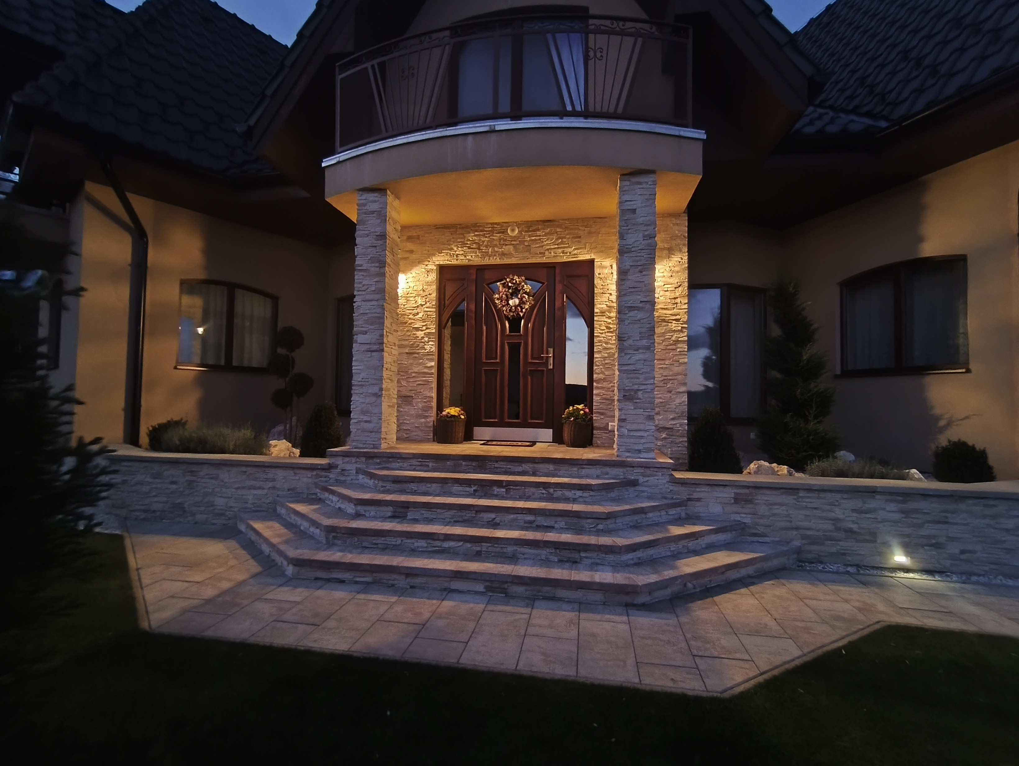 SPIŠSKÝ HRHOV- EXKLUZÍVNY rodinný dom s PROFI záhradou