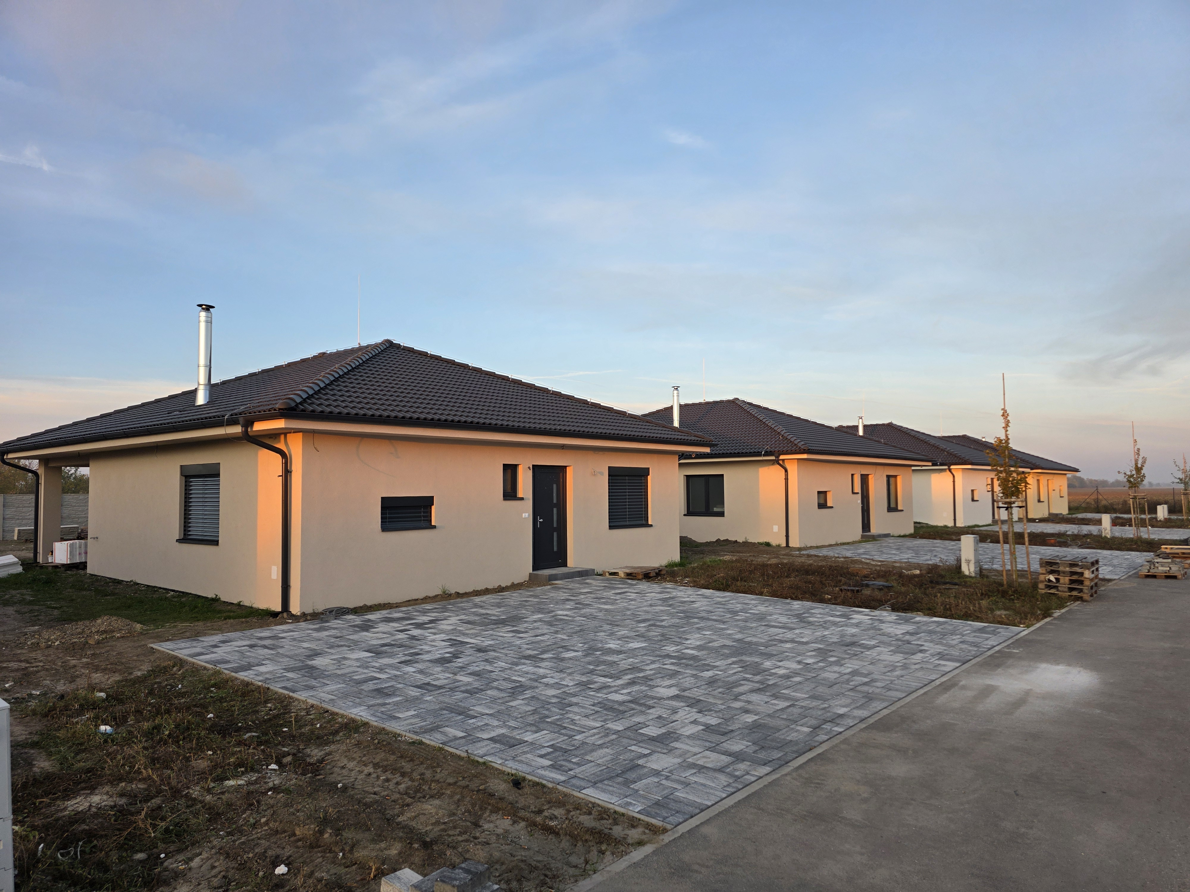 projekthviezda.sk Posledné RD na Javorovej vo Hviezdoslavove