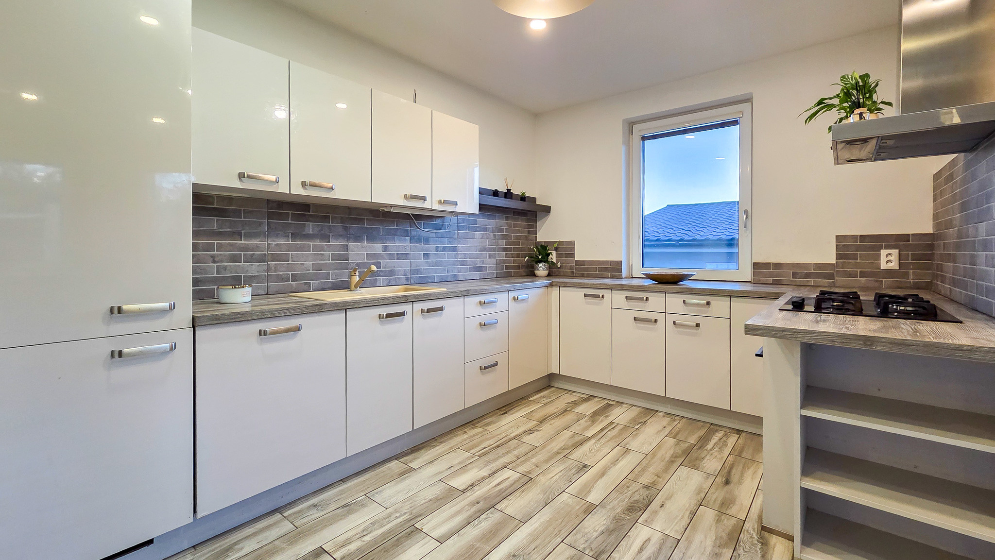 REZERVOVANÉ!SPIŠSKÝ HRHOV 4-izbový rodinný dom na PREDAJ