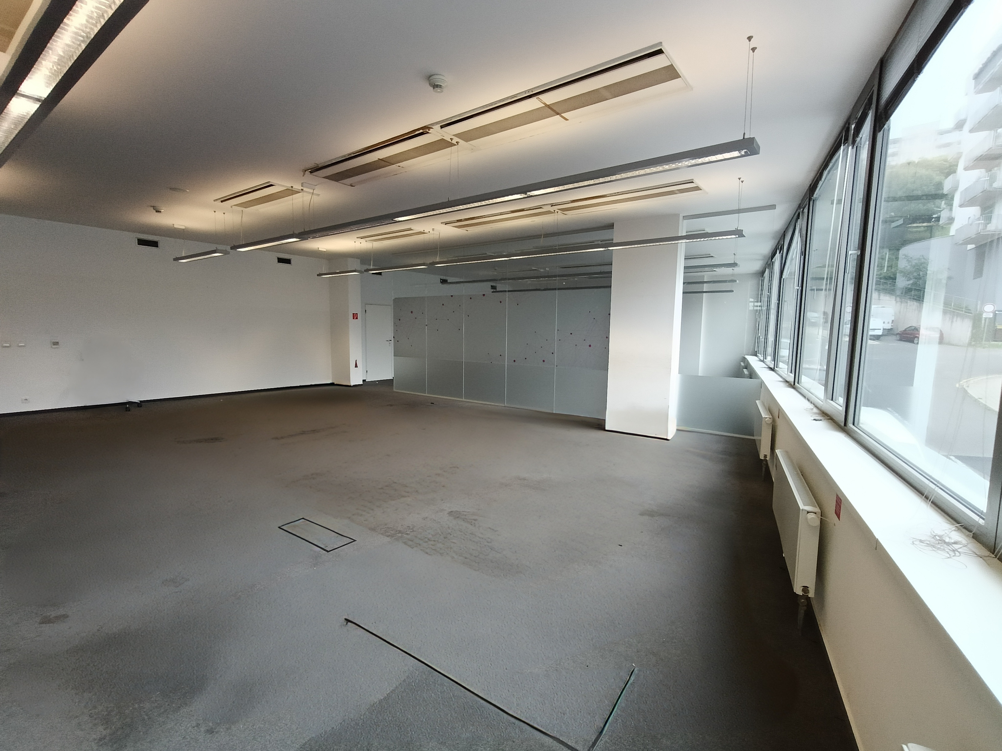 Kancelárske priestory na prenájom blízko centra spolu 1794m2