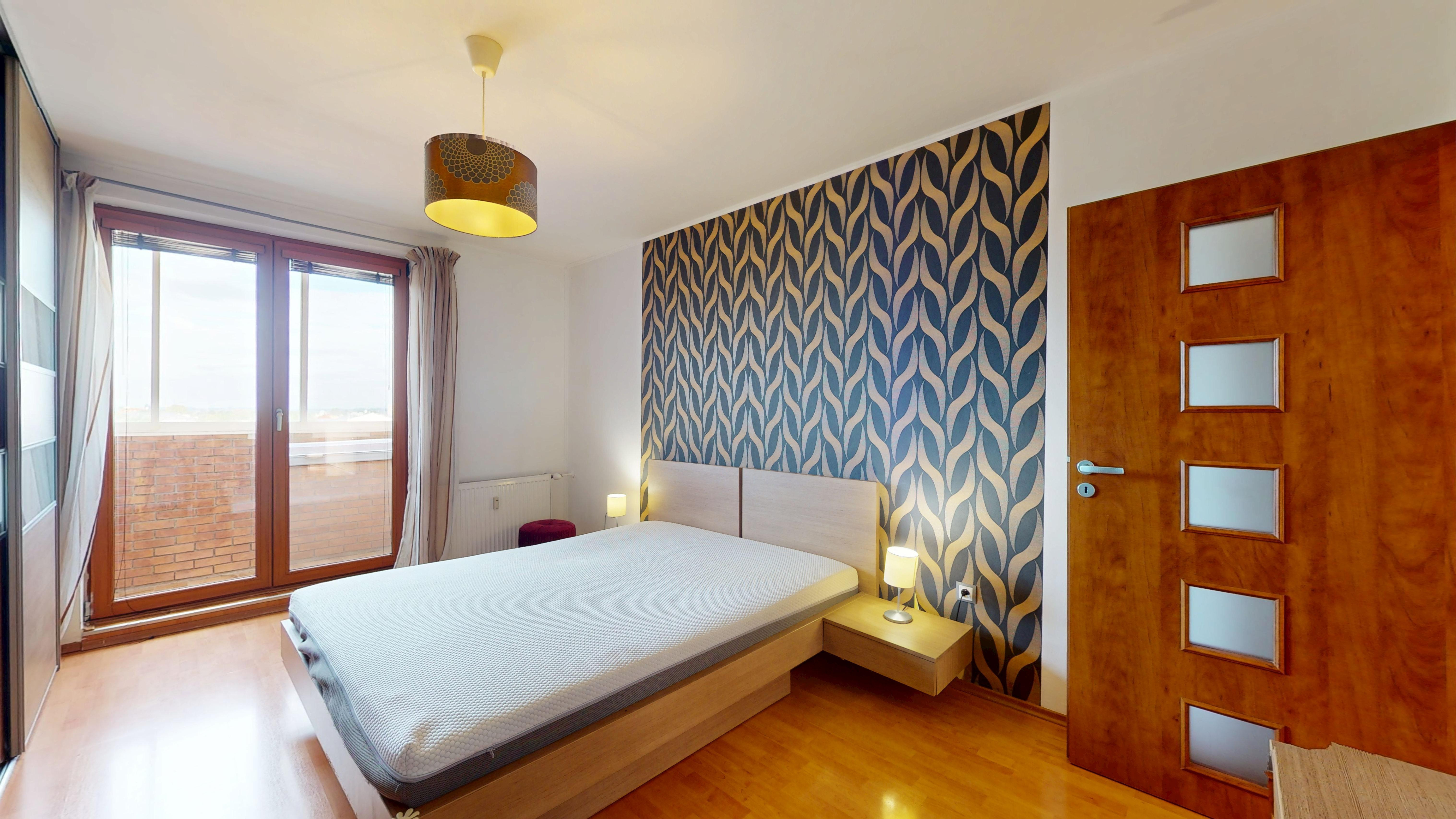 PREDAJ 4 izb. bytu Jilemnického ul., Dunajská Streda, loggia