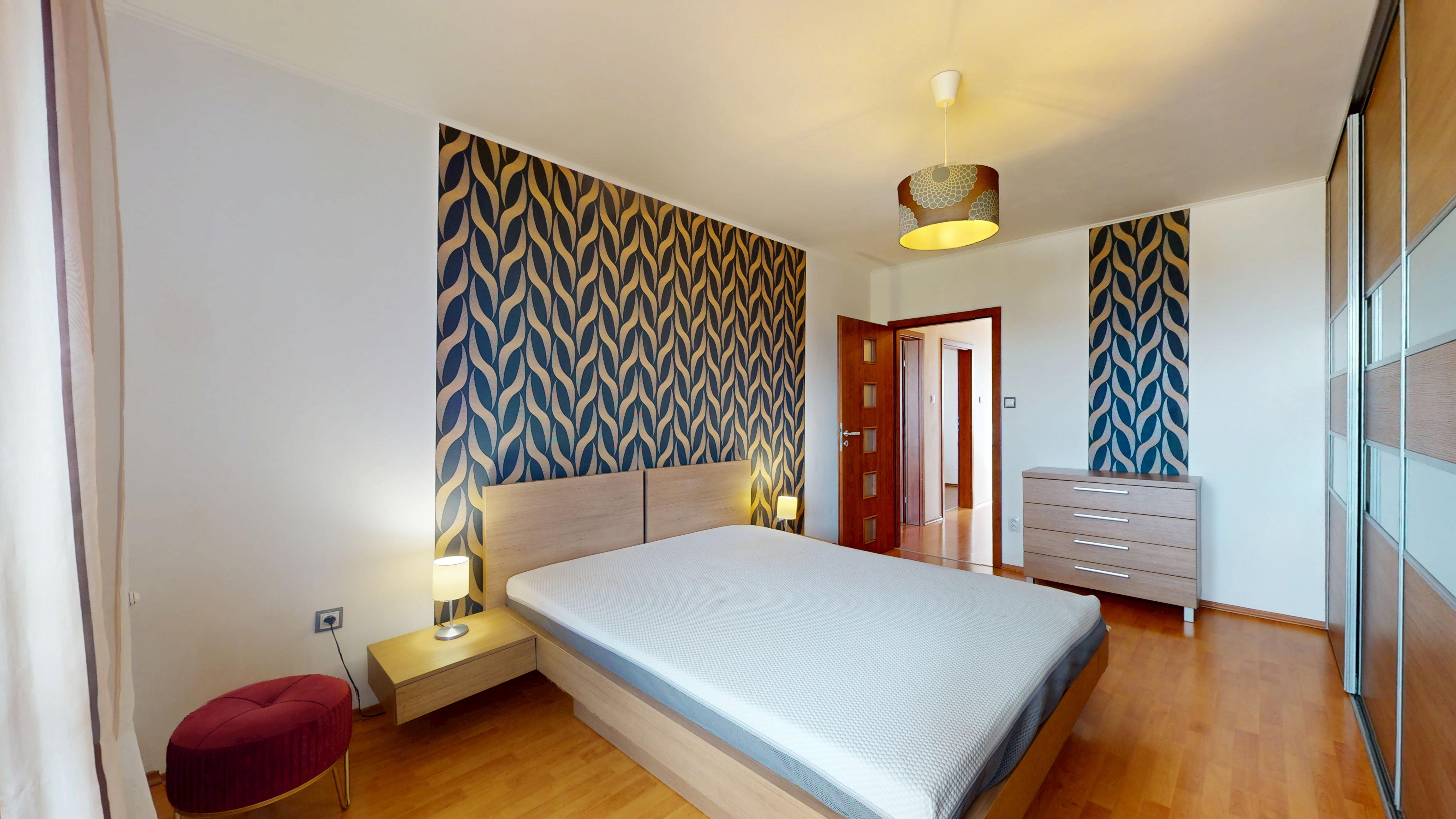 PREDAJ 4 izb. bytu Jilemnického ul., Dunajská Streda, loggia