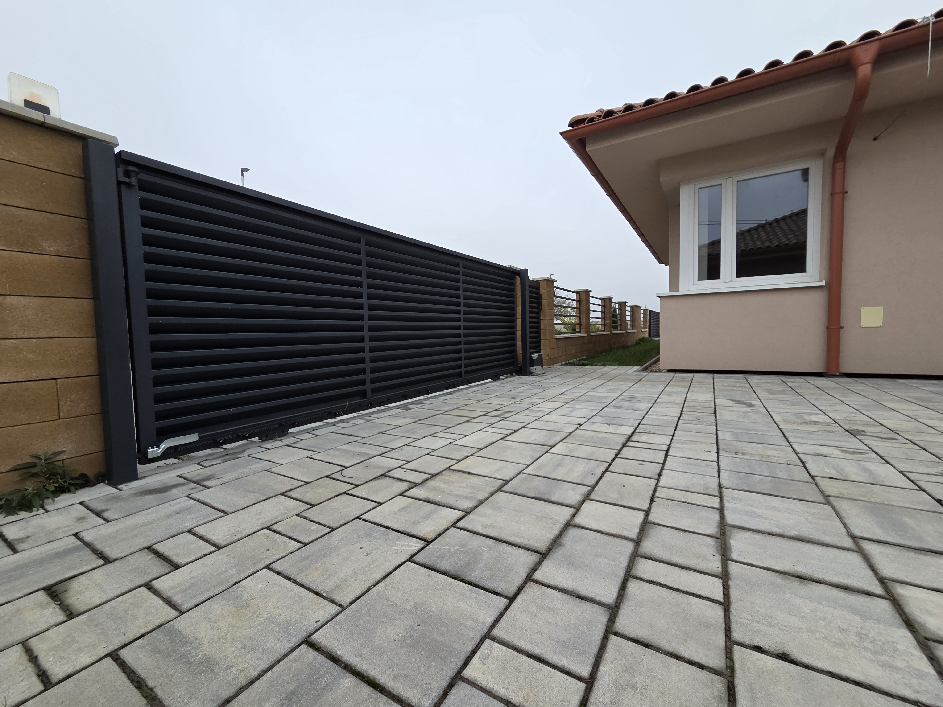 Predaj rodinných domov v obci Čečínska Potôň