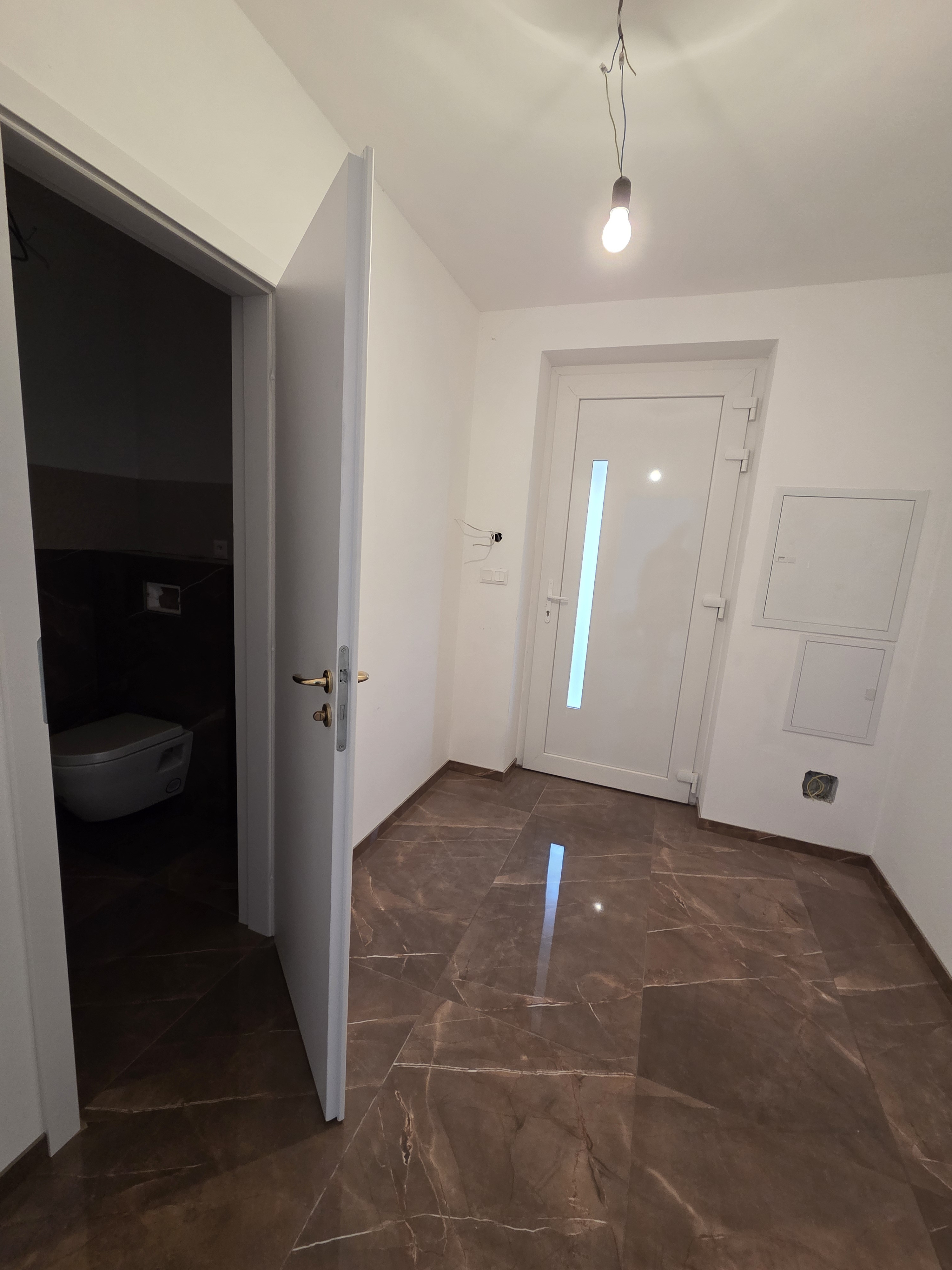 Predaj rodinných domov v obci Čečínska Potôň