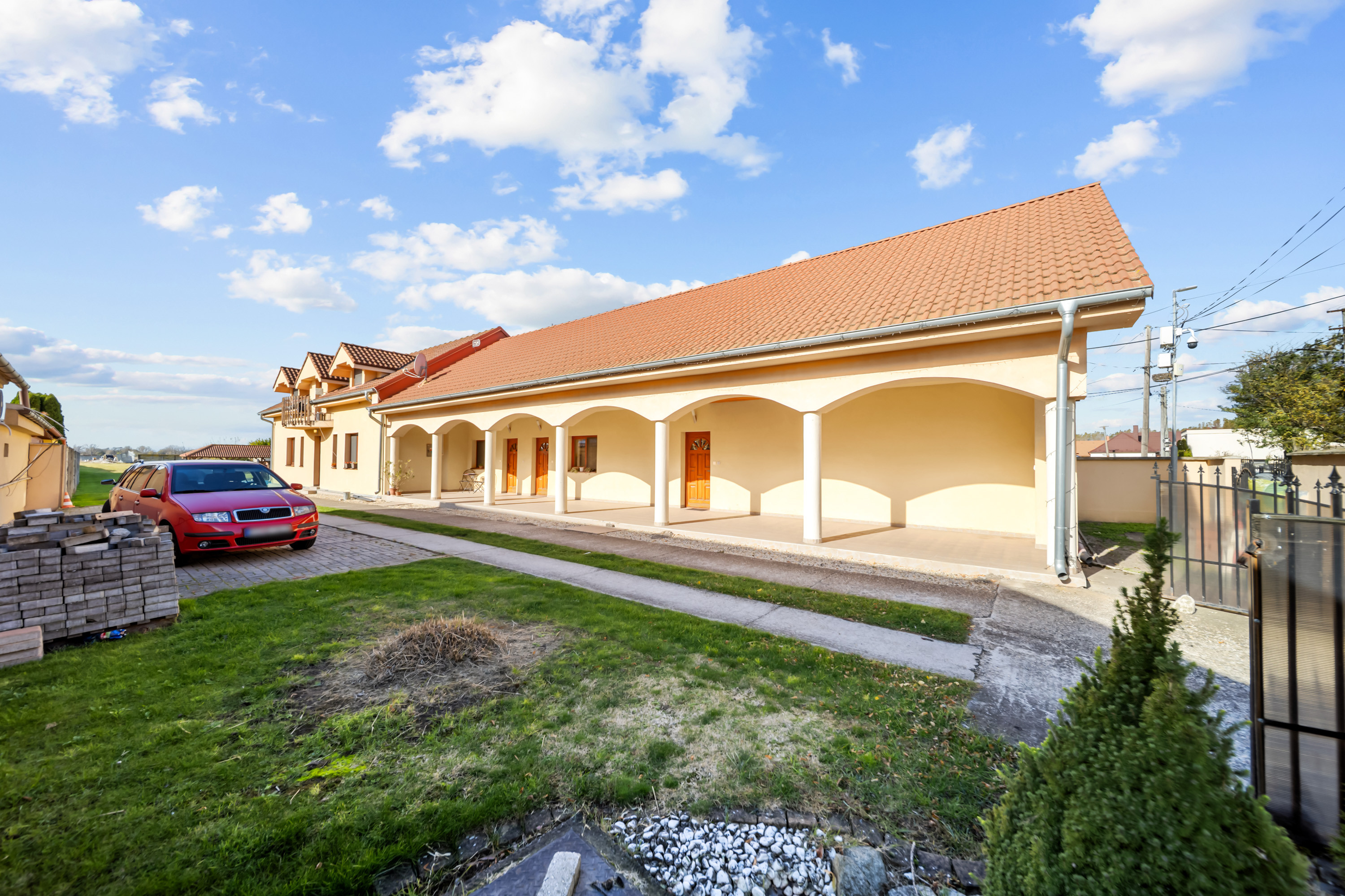 PREDAJ PENZIÓNU – MAD " Nie je to len penzión, je to príležitosť - " zariadenie pre seniorov." výstavba rodinných domov"