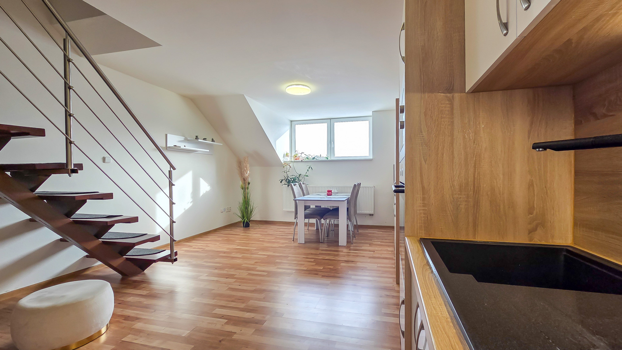 2-izbový mezonetový byt pod Vysokými Tatrami (Veľký Slavkov)