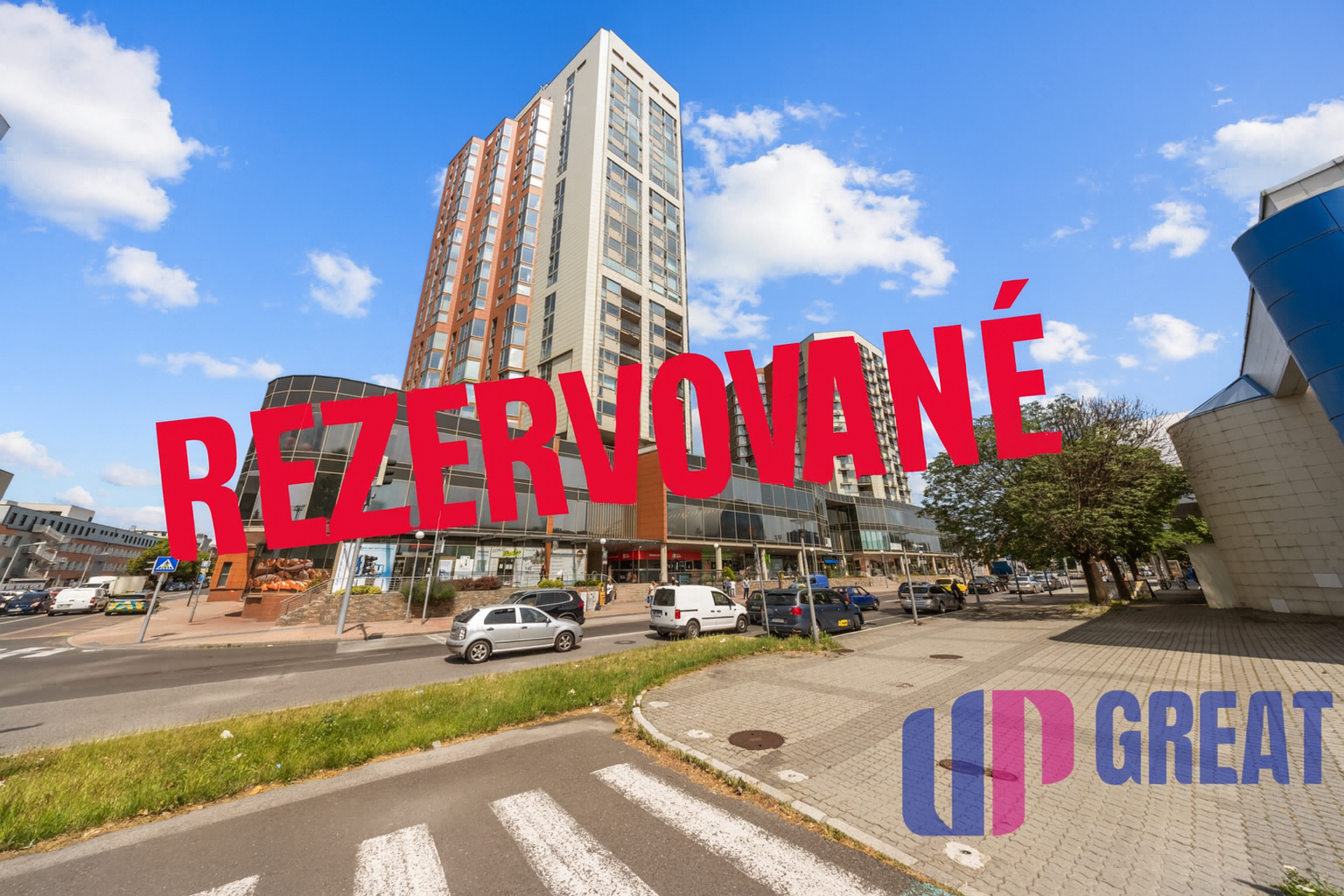 PREDAJ: 1-izbový apartmán 49 m² na začiatku Petržalky