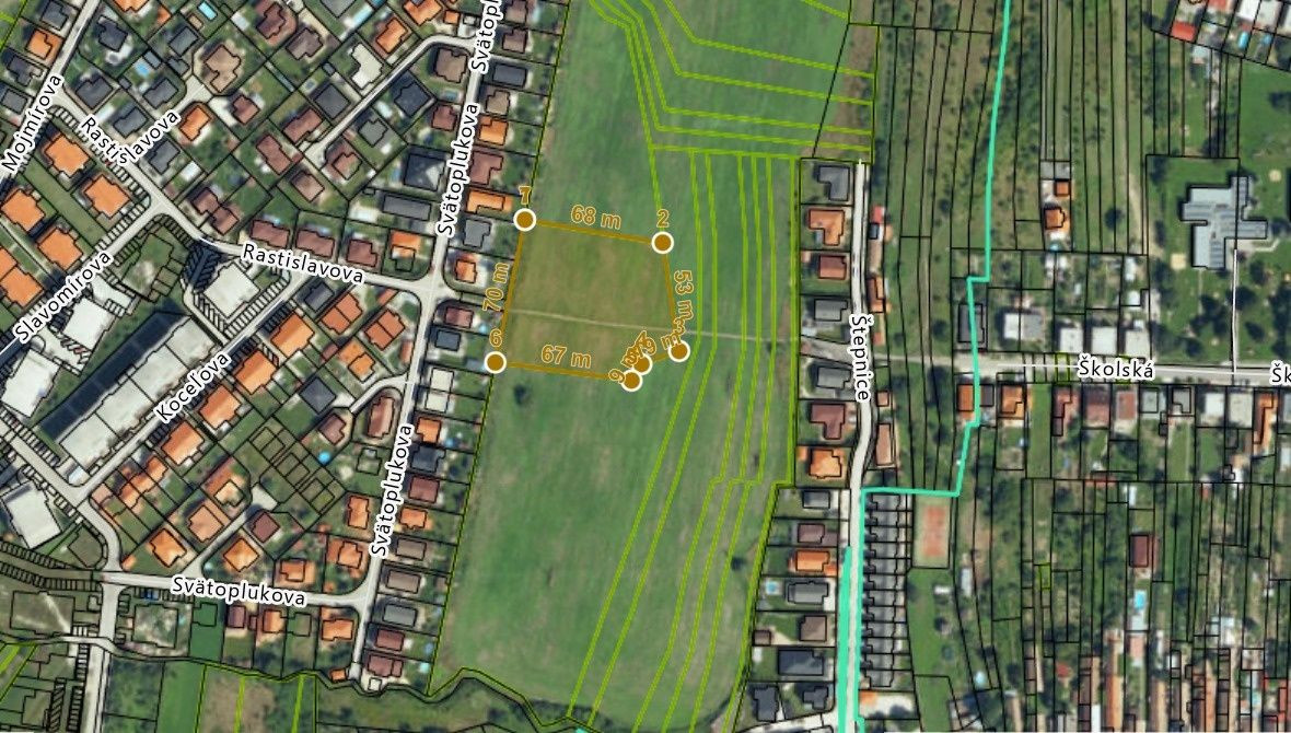 Investičný pozemok - Slovenský Grob