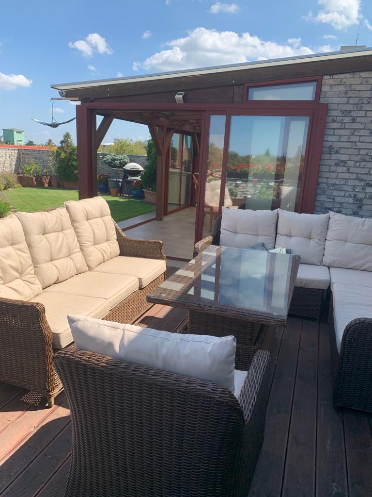 Na predaj 4 izbový  byt so zimnou záhradou a veľkou terasou