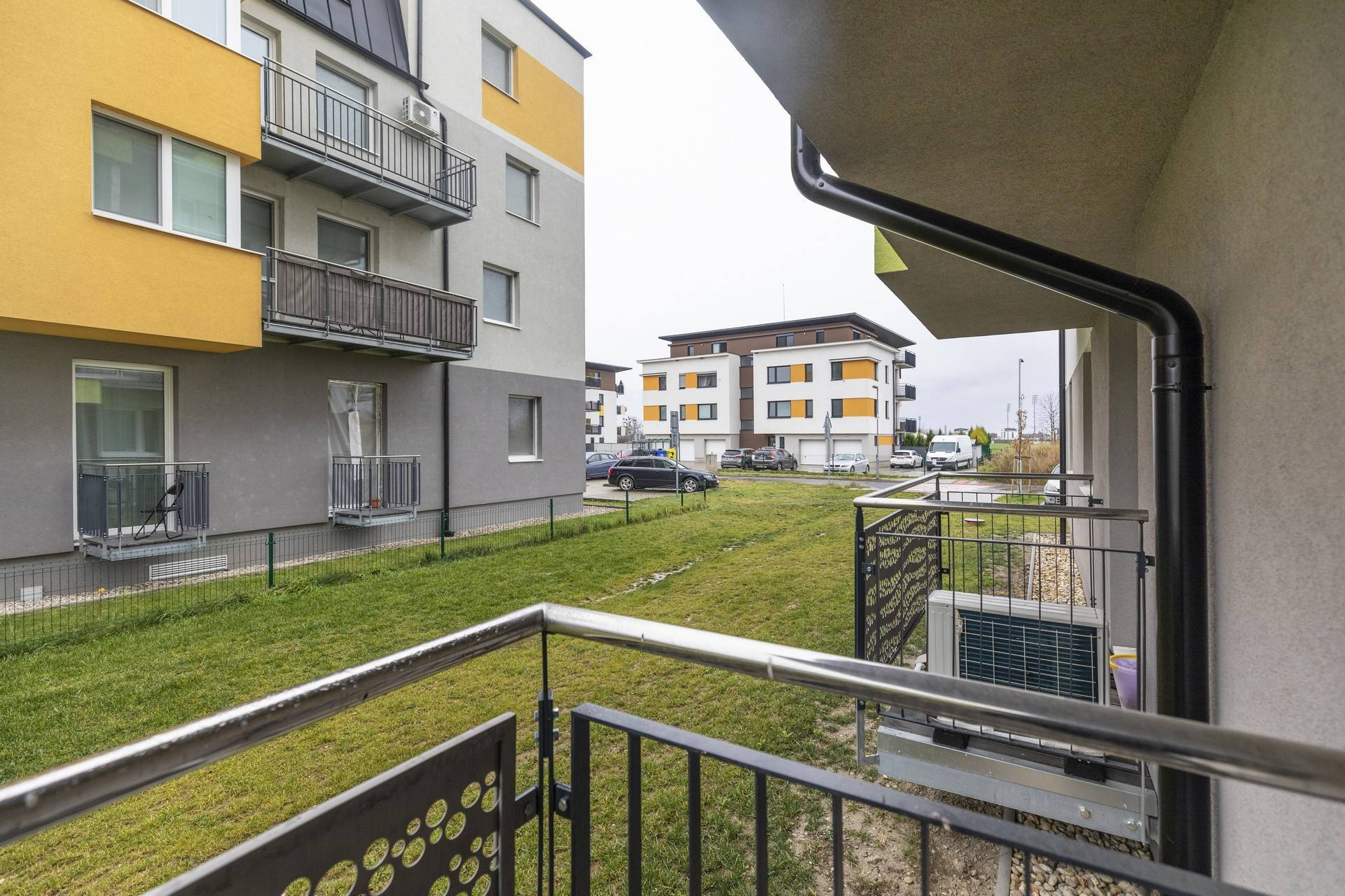 Na prenájom - Kompletne zariadený , bezbariérový 1-izbový byt v novostavbe, Sídlisko Platan Šamorín