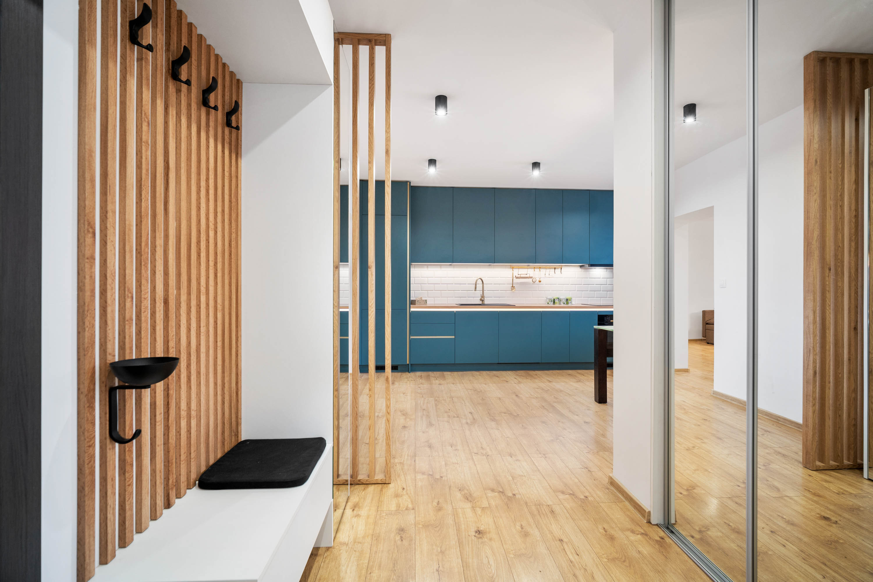 🏡 NA PREDAJ veľkometrážny 2izb.byt a garáž, Nové Mesto nad Váhom