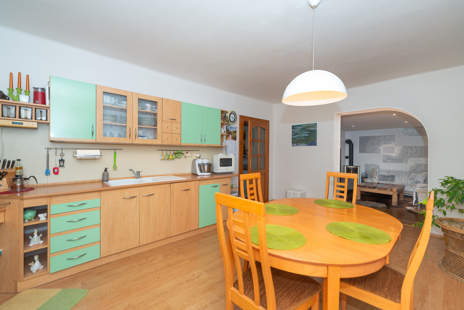 🏡 Na predaj zrekonštruovaný rodinný dom v obci Čachtice