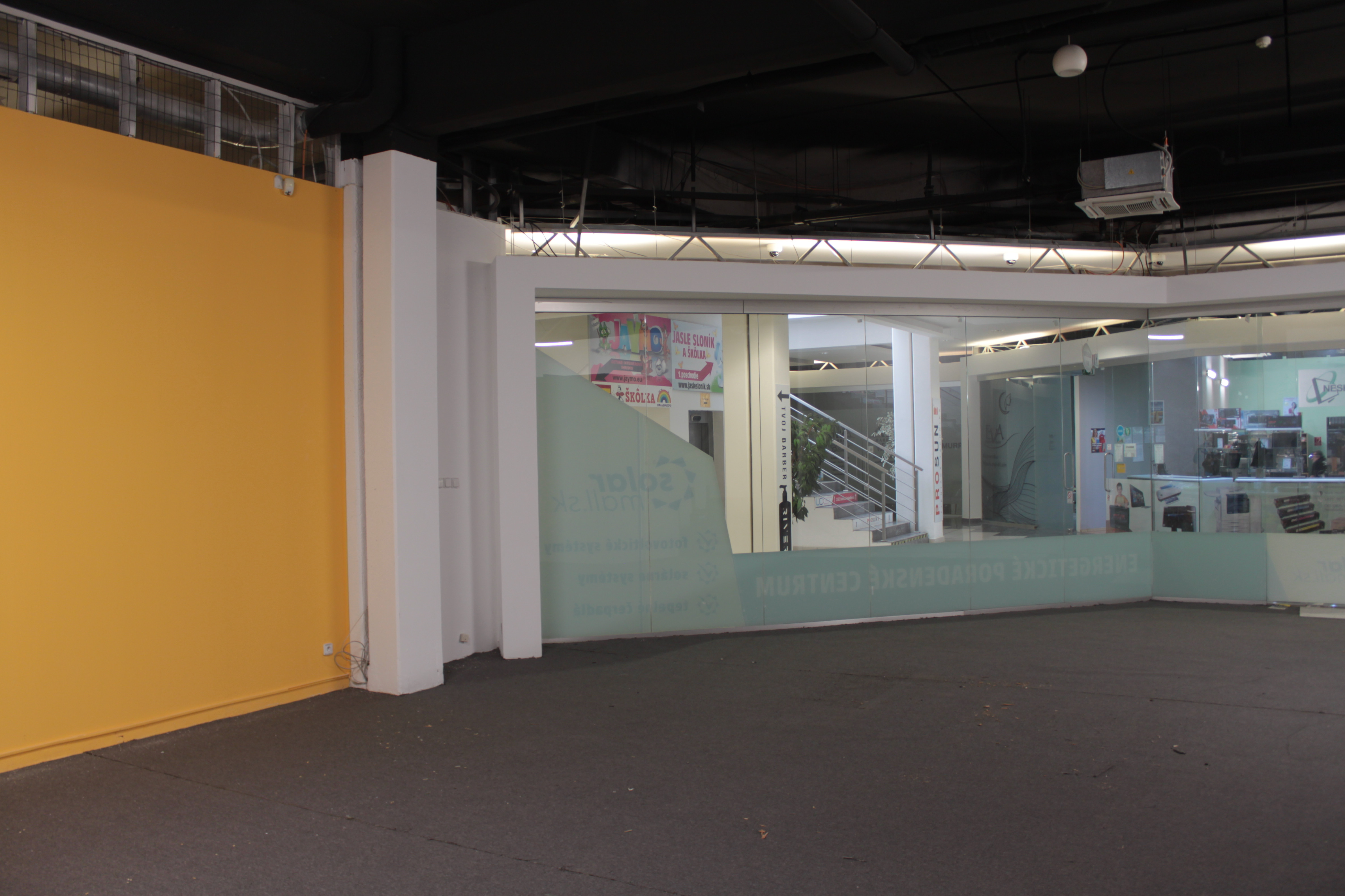 Obchodné priestory na prenájom Košice JAZERO 104m2