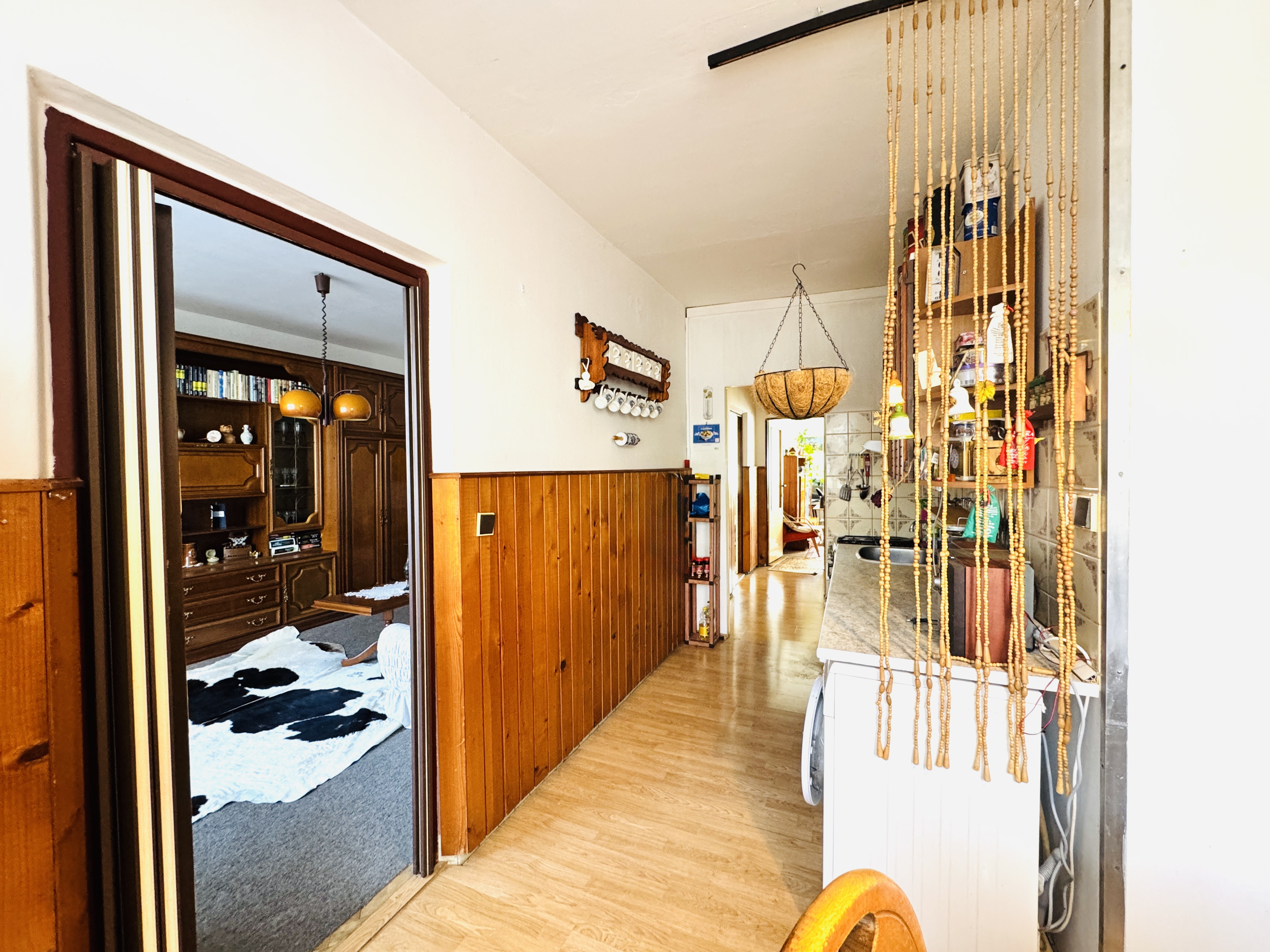 Priestranný 3-izbový byt 84 m² s balkónom – Skalica, Dr. Clementisa.