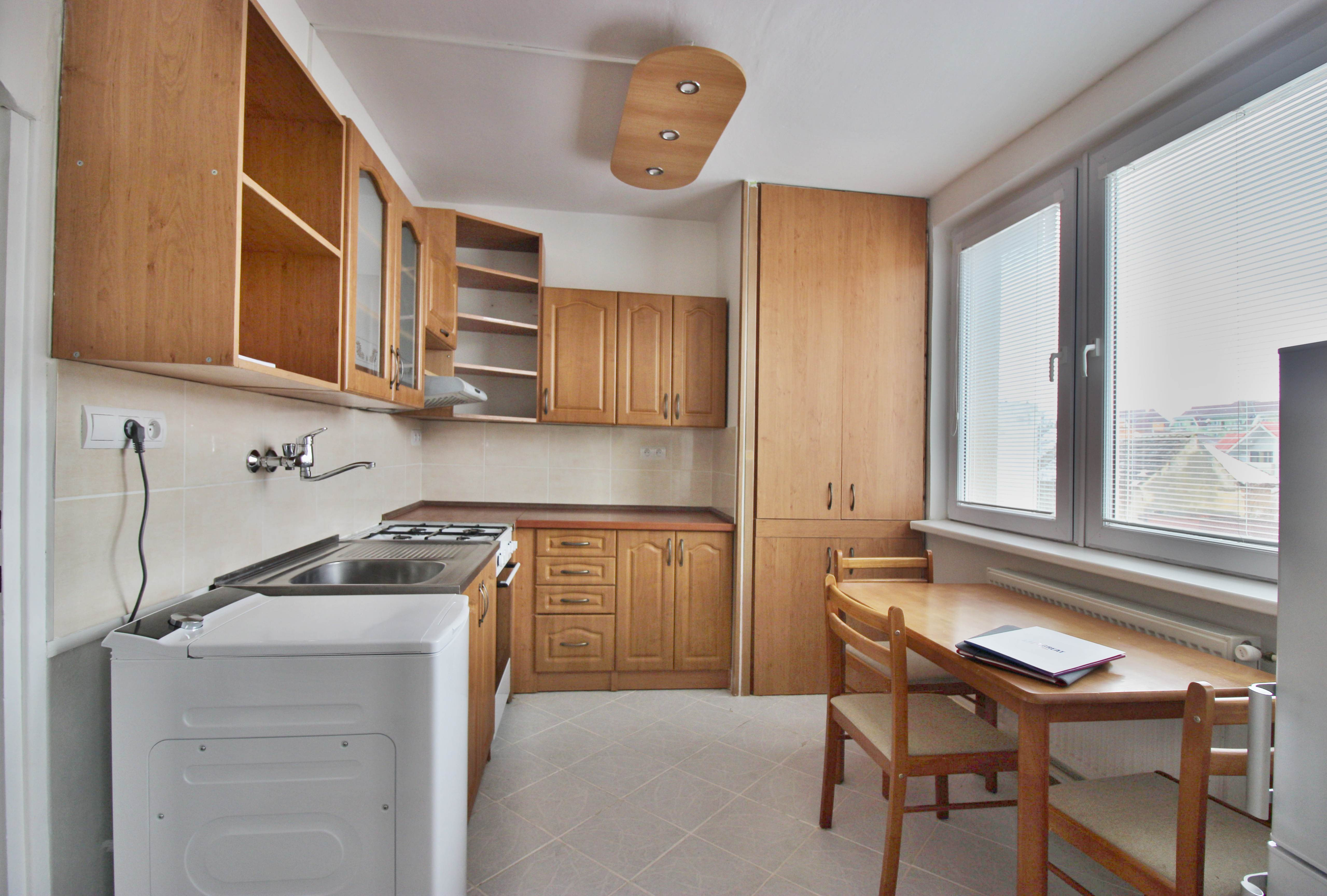 NA PRENÁJOM 2-izbový byt s balkónom, Melčice-Lieskové